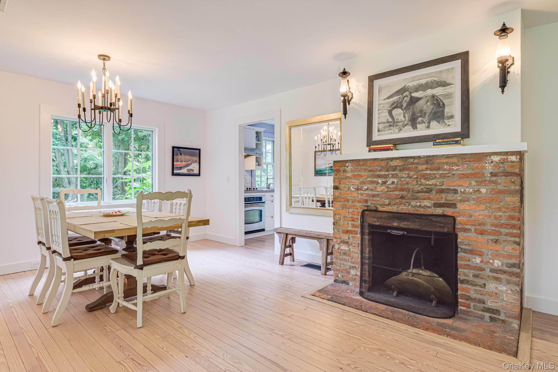 132 Sayres Path, Wainscott, NY 11975