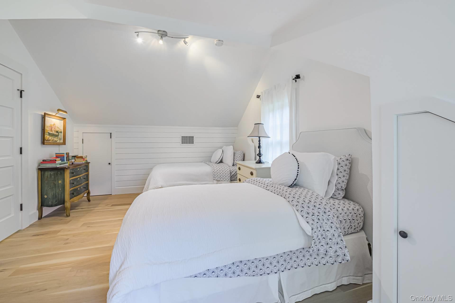 132 Sayres Path, Wainscott, NY 11975