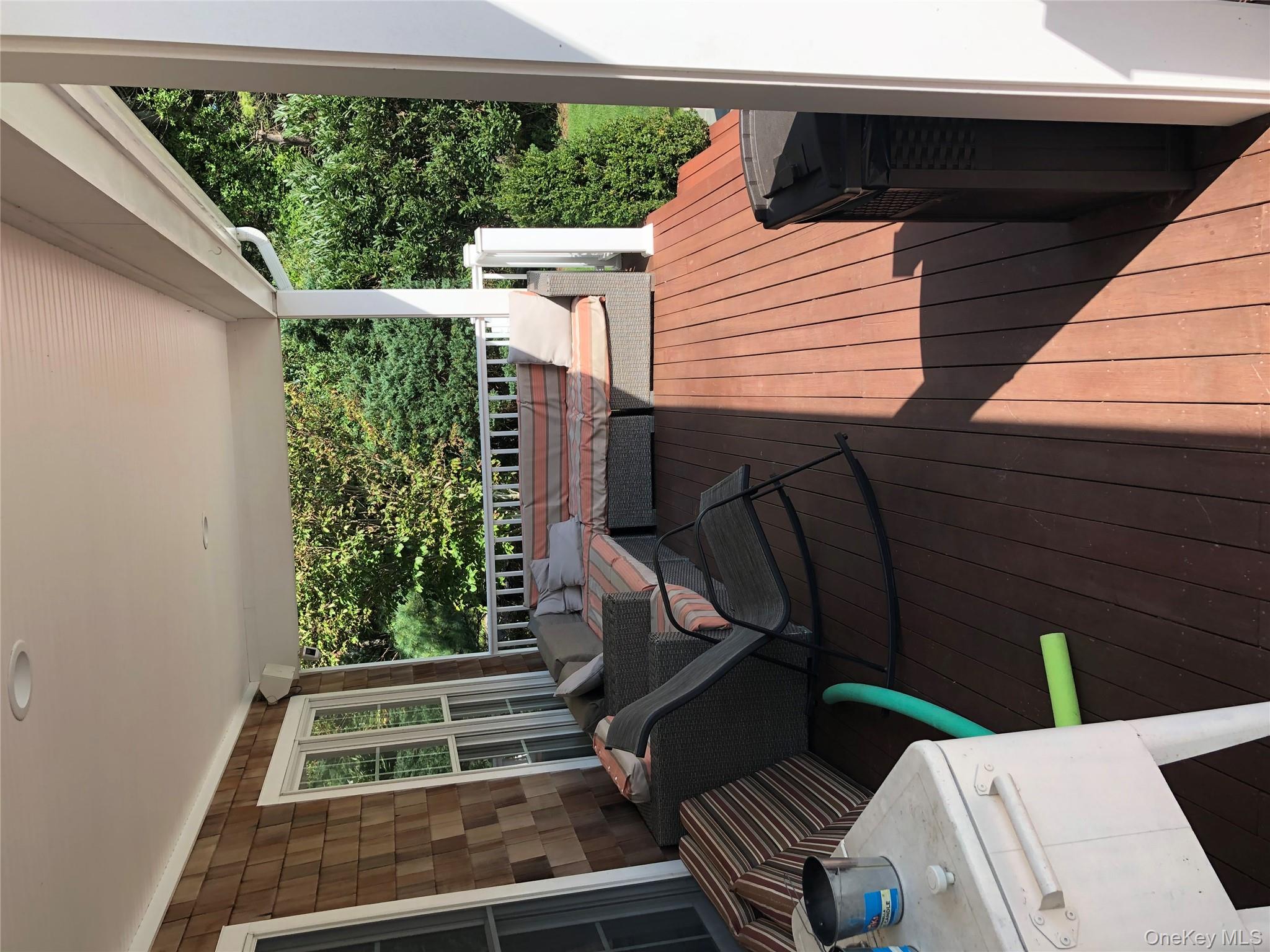 38 Jessup Avenue, Quogue, NY 11959