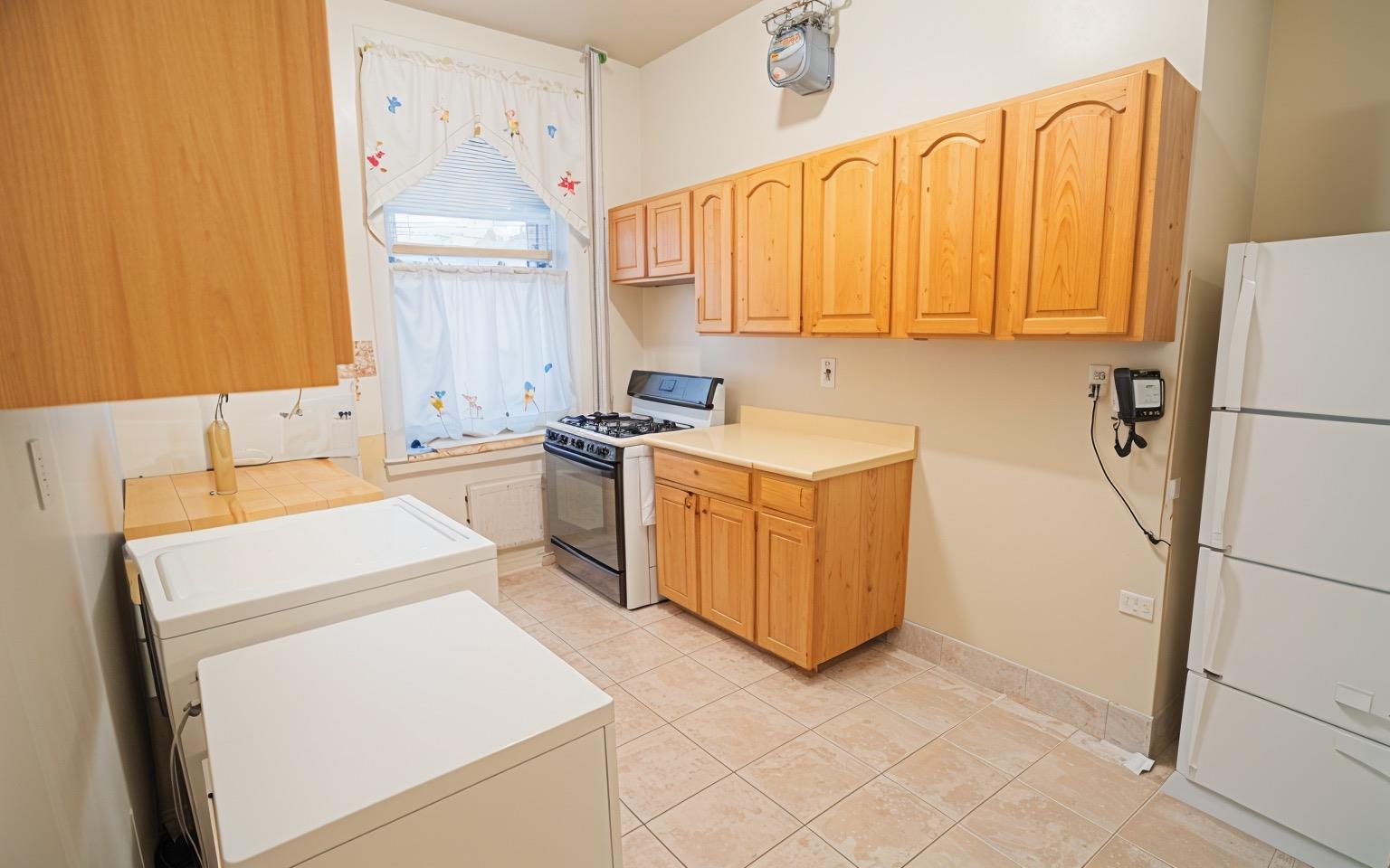 547 W 147th Street # A1, New York (Manhattan), NY 10031