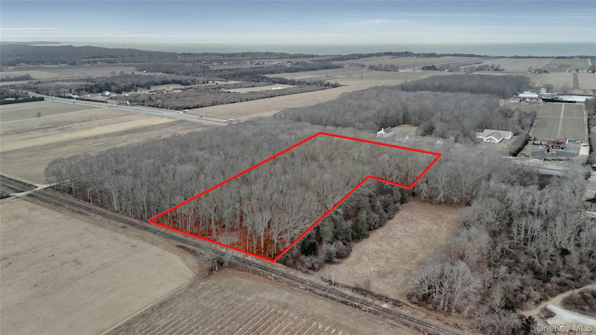 15690 County Road 48, Cutchogue, NY 11935