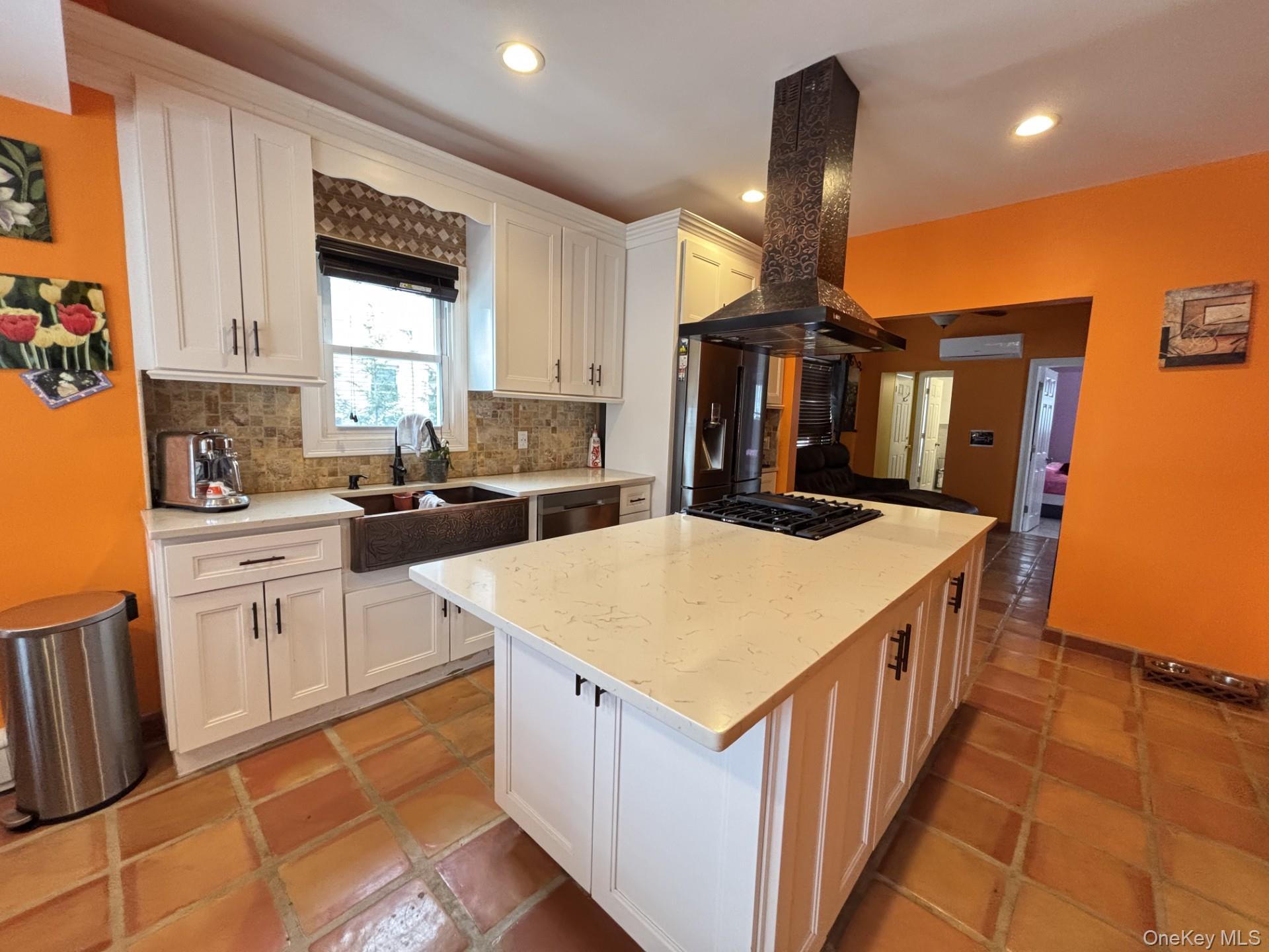 45 Lynbrook Avenue, Lynbrook, NY 11563