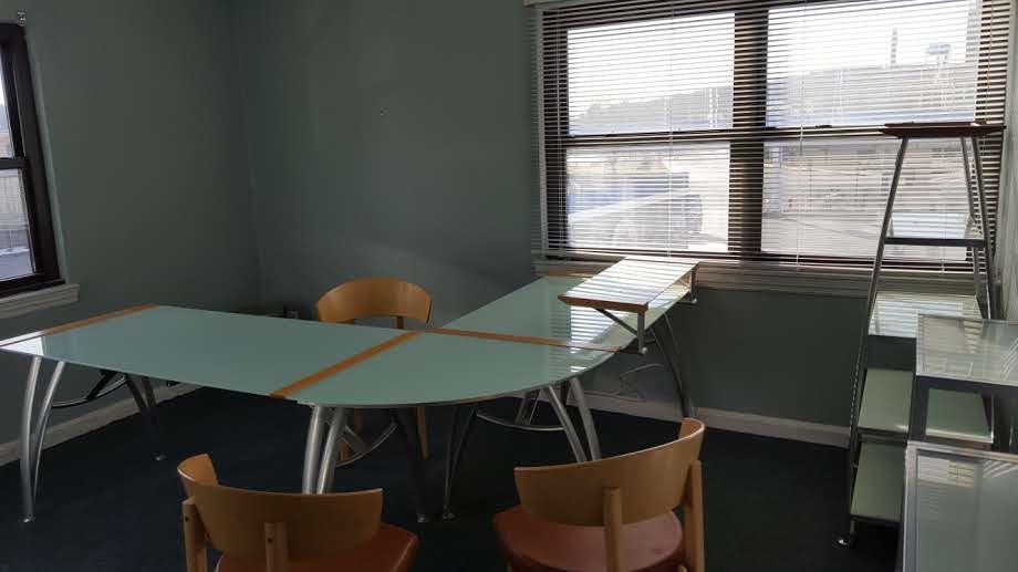 29 Glen Cove Avenue, Glen Cove, NY 11542