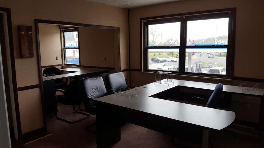 29 Glen Cove Avenue, Glen Cove, NY 11542