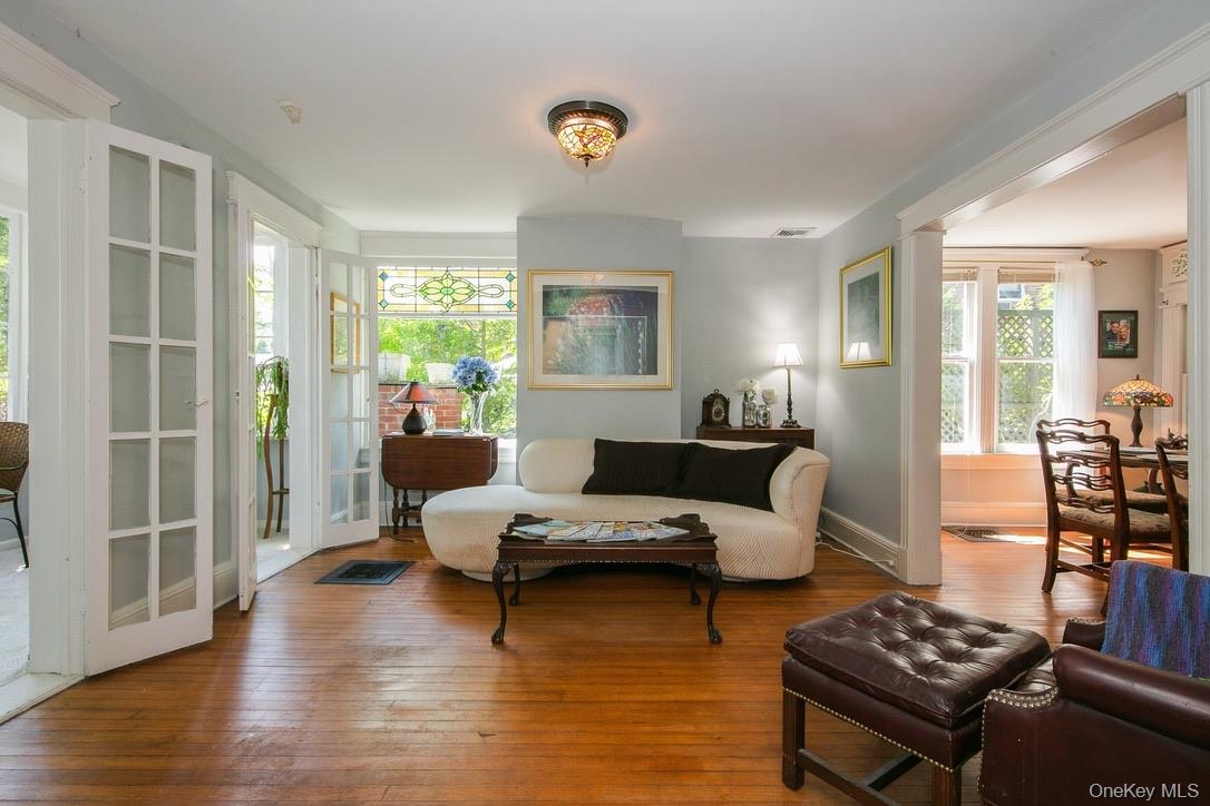 36 4th Avenue, Nyack, NY 10960