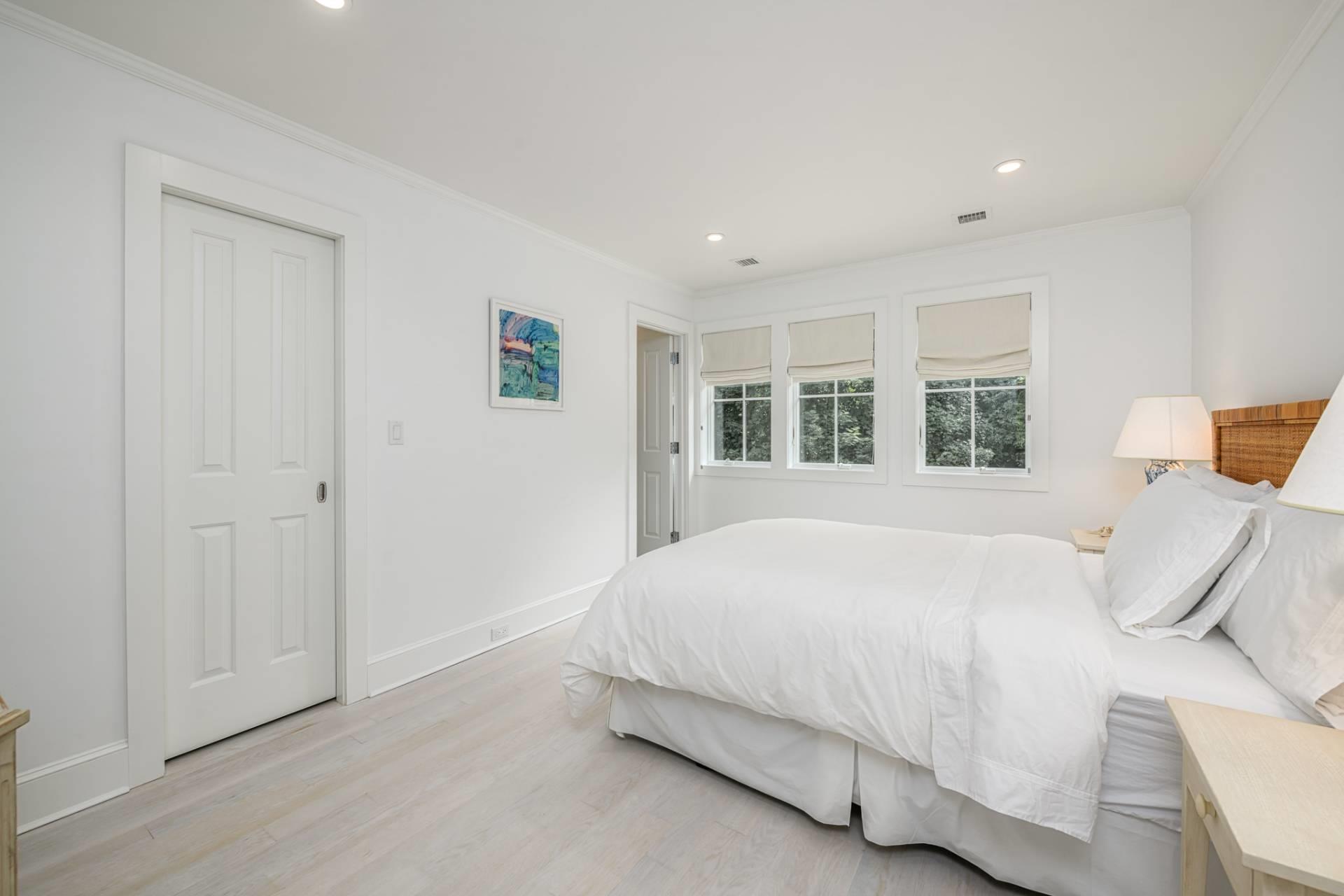 31 Fieldview Lane, East Hampton, NY 11937