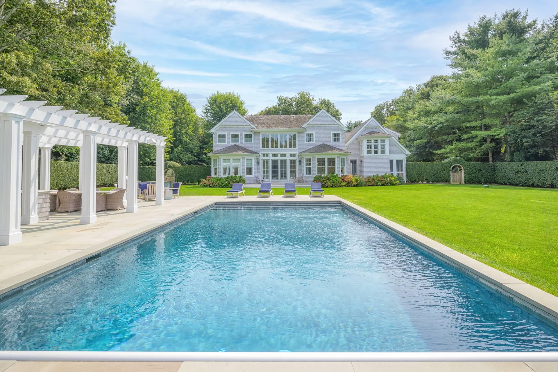 31 Fieldview Lane, East Hampton, NY 11937