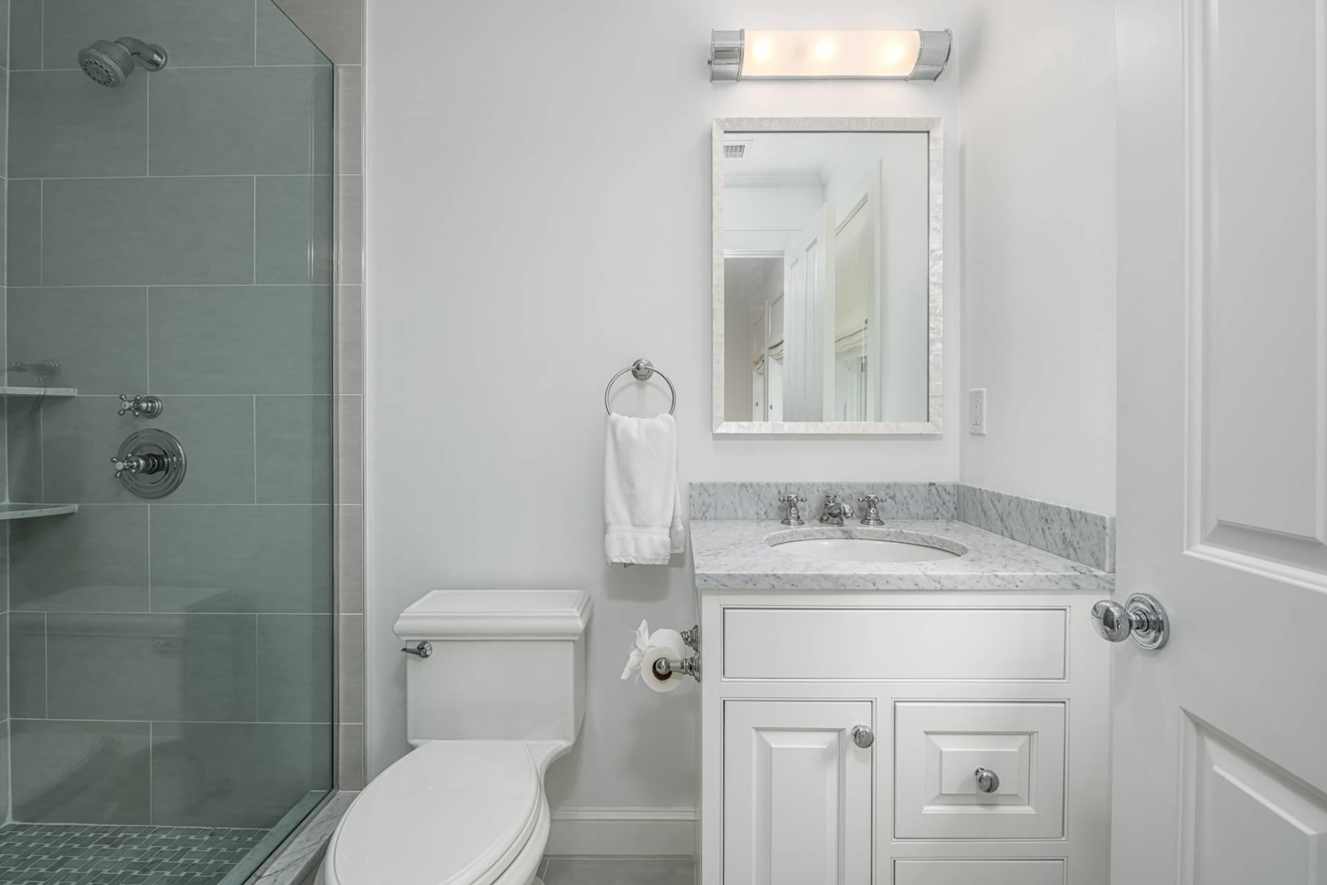 31 Fieldview Lane, East Hampton, NY 11937