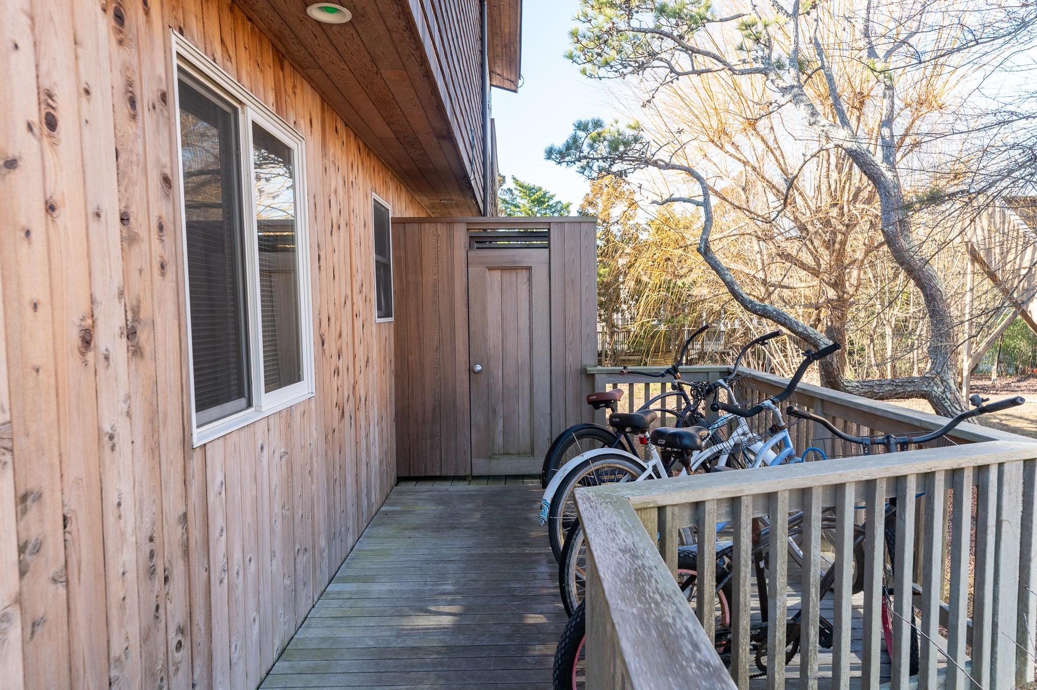 100 Clipper Roadway, Ocean Beach, NY 11770