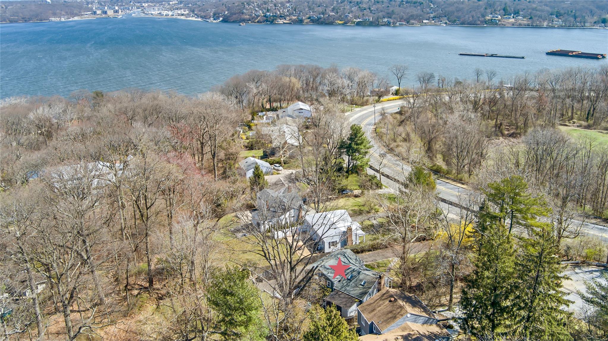 37 Beacon Drive, Port Washington, NY 11050