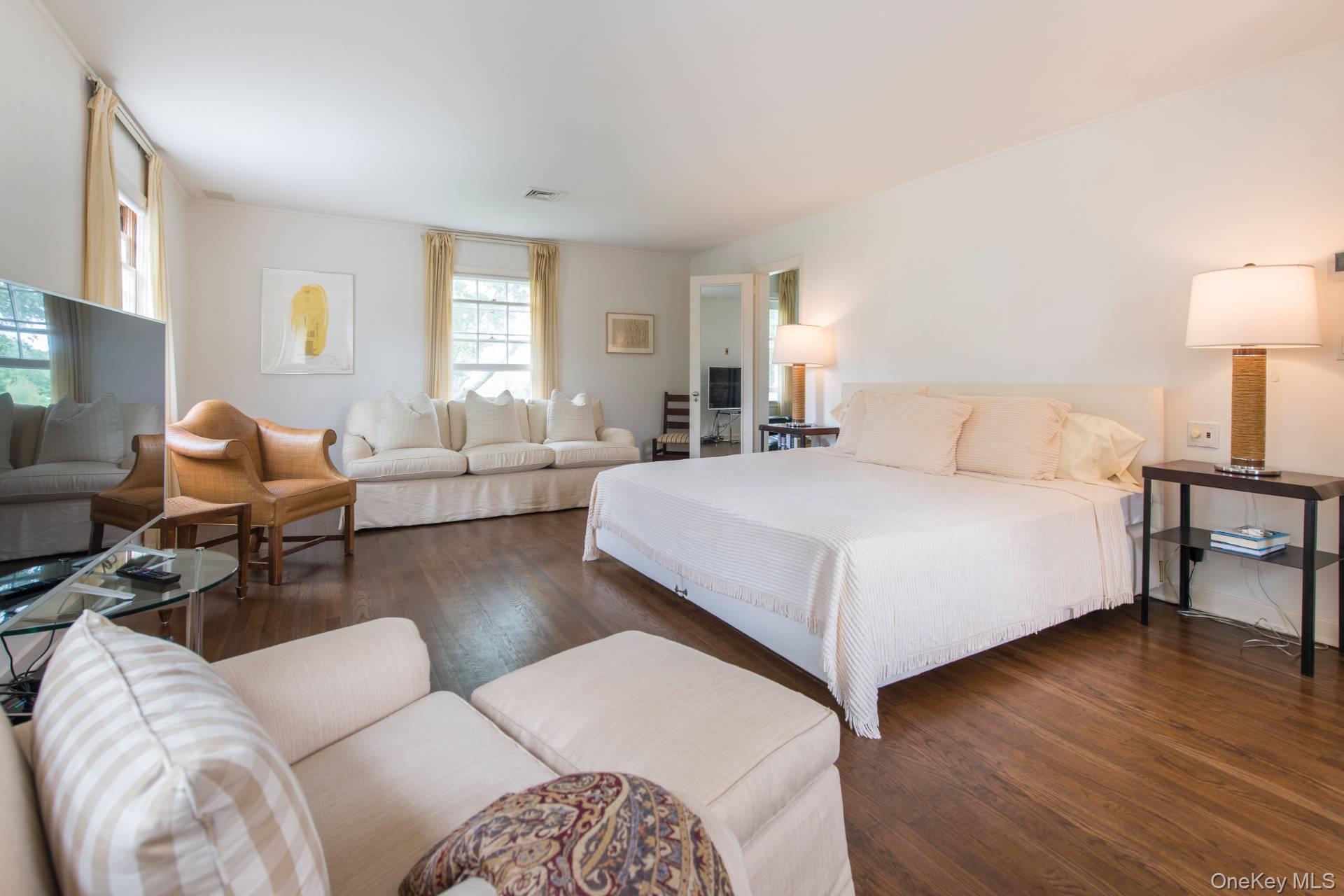 112 Egypt Lane, East Hampton, NY 11937