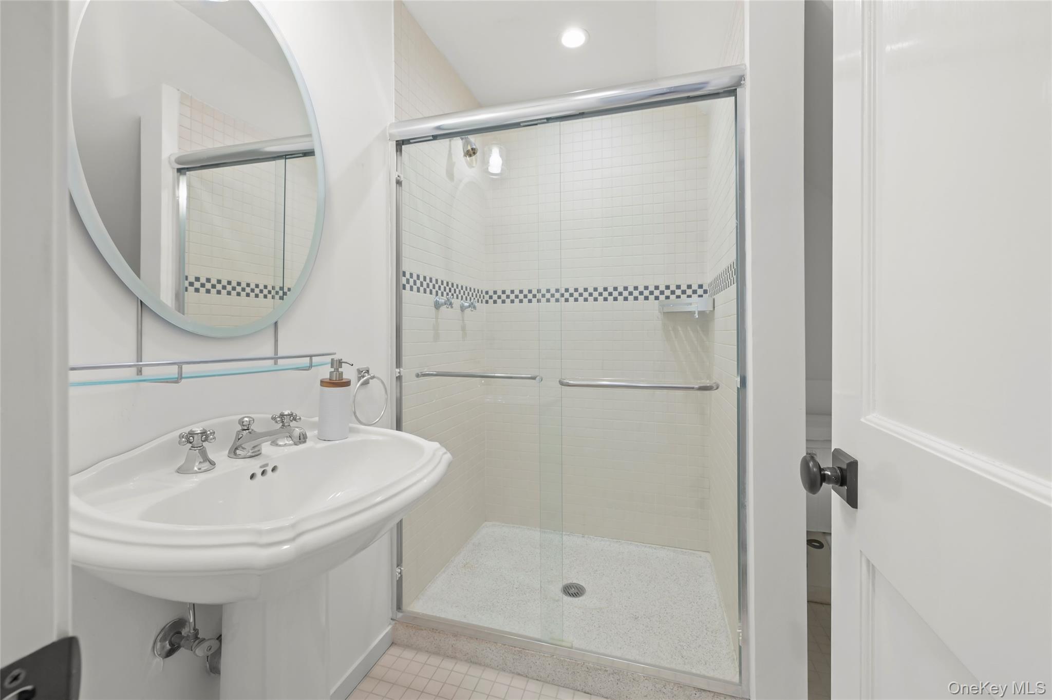 245 Oneck Lane, Westhampton Beach, NY 11978