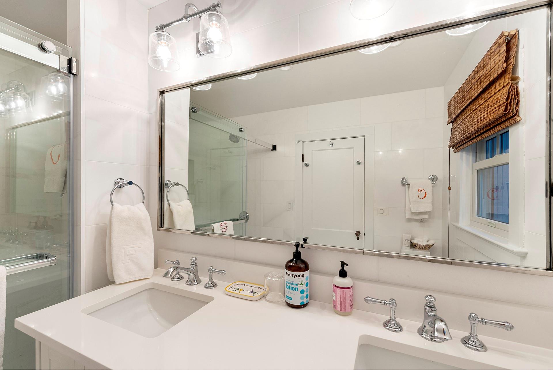 39 Homestead Road, Quiogue, NY 11978