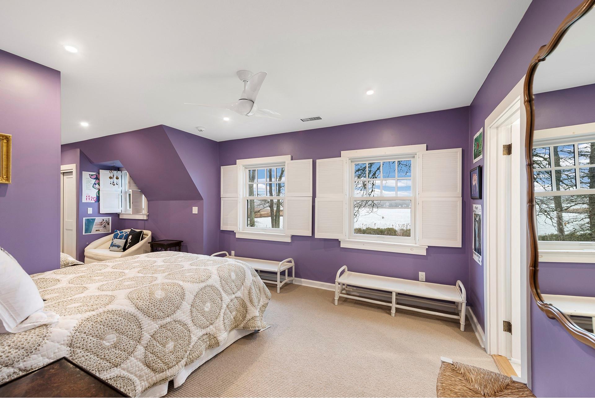 39 Homestead Road, Quiogue, NY 11978