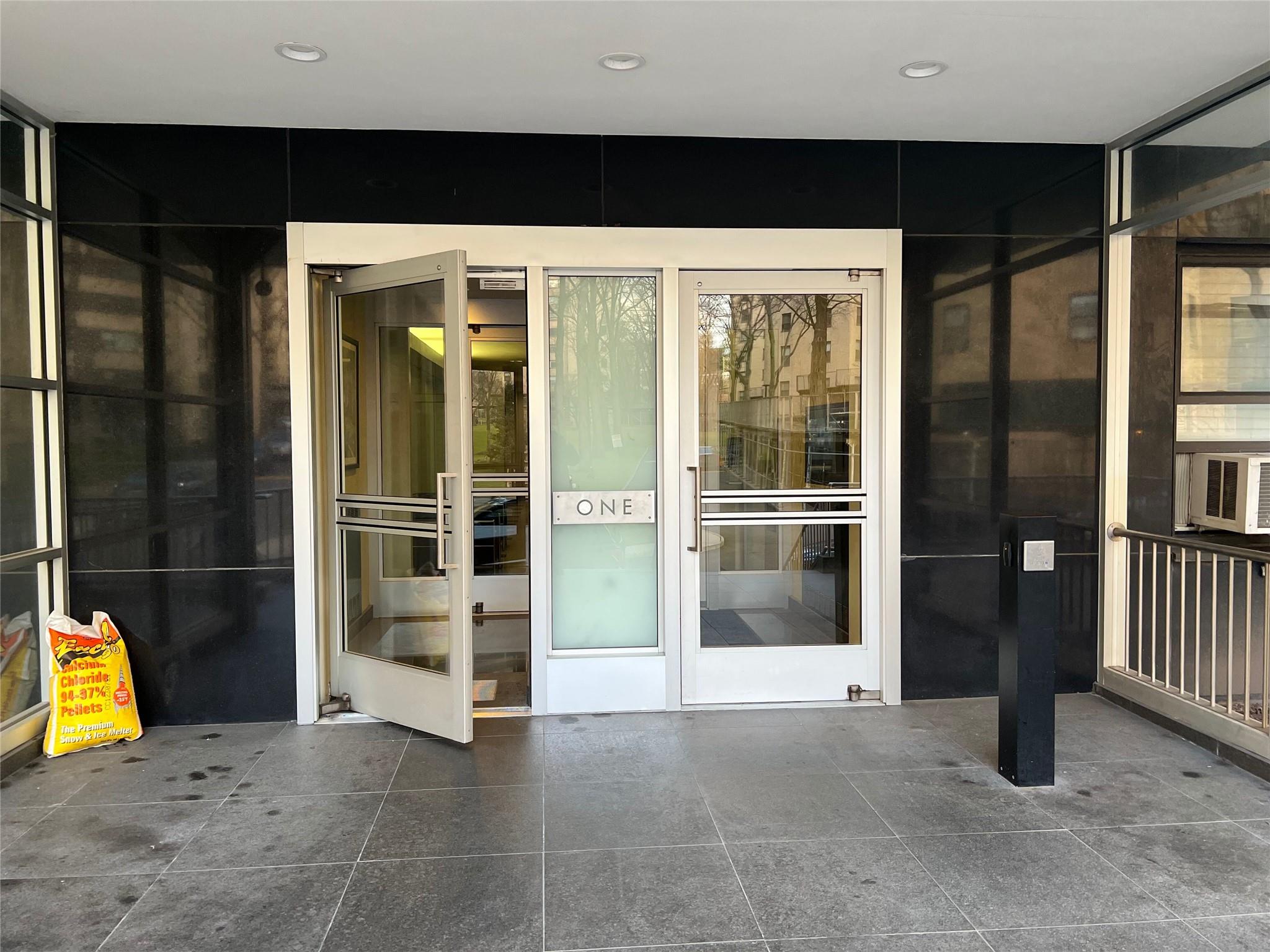 1 Fordham Hill Oval # 10E, Bronx, NY 10468