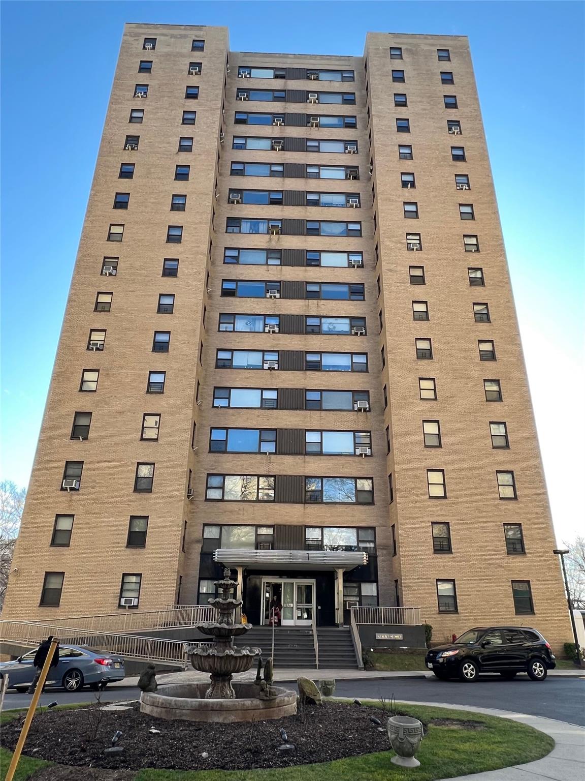 1 Fordham Hill Oval # 10E, Bronx, NY 10468