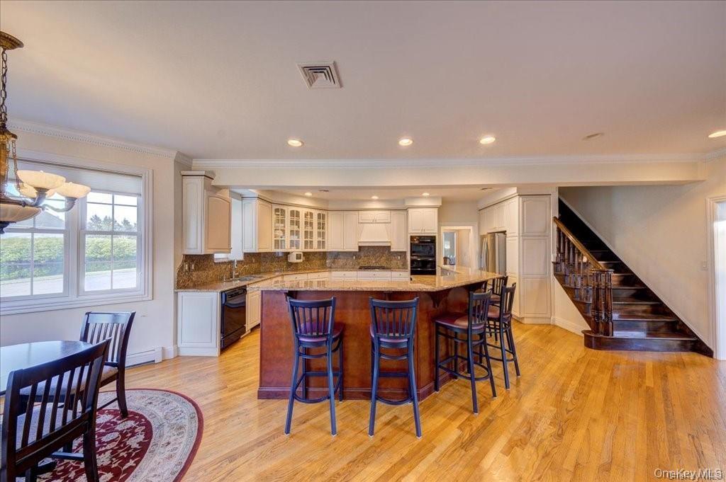 3 Bristol Drive, Middletown, NY 10941