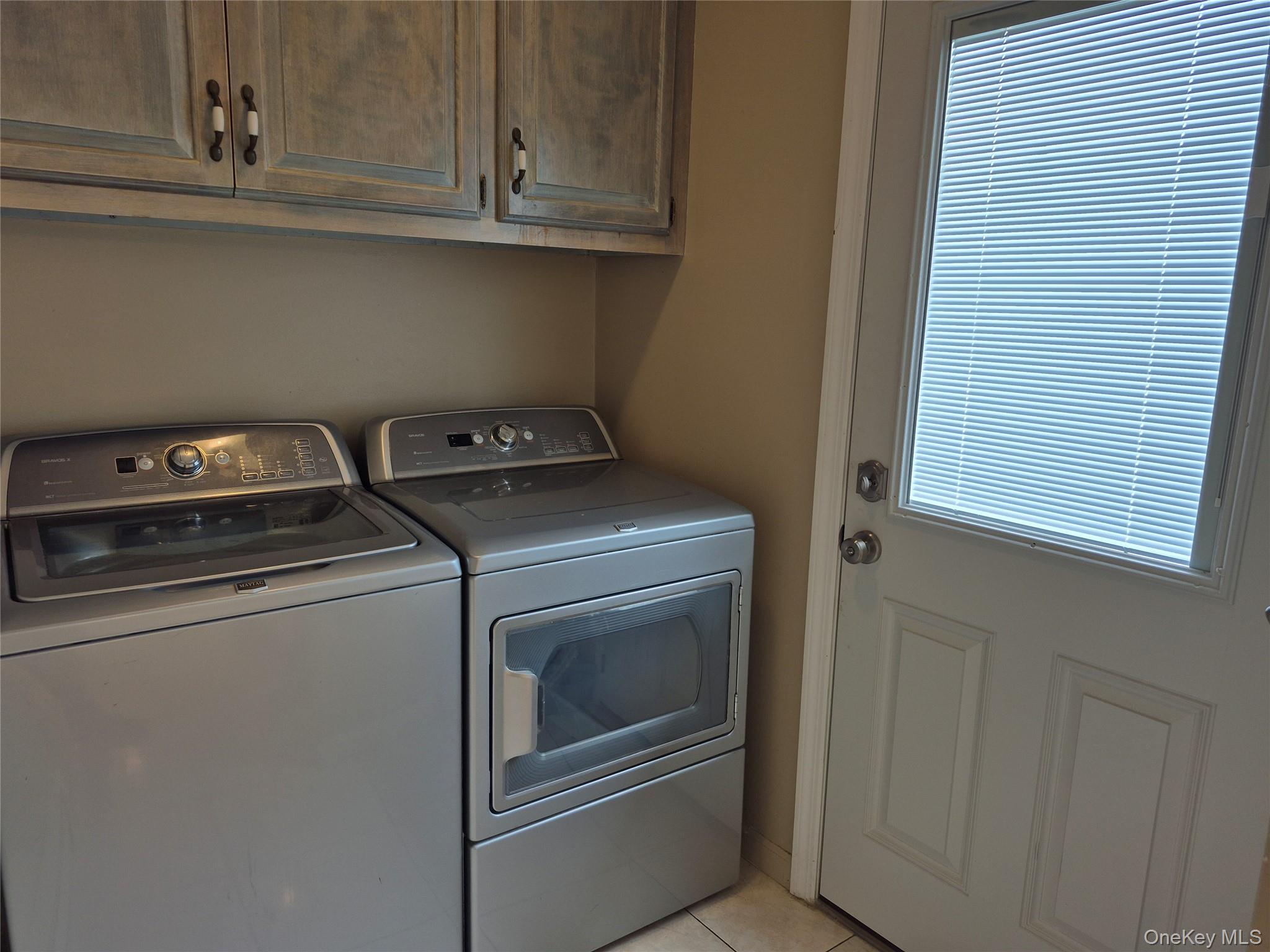 2418 Knob Hill Drive, North Bellmore, NY 11710