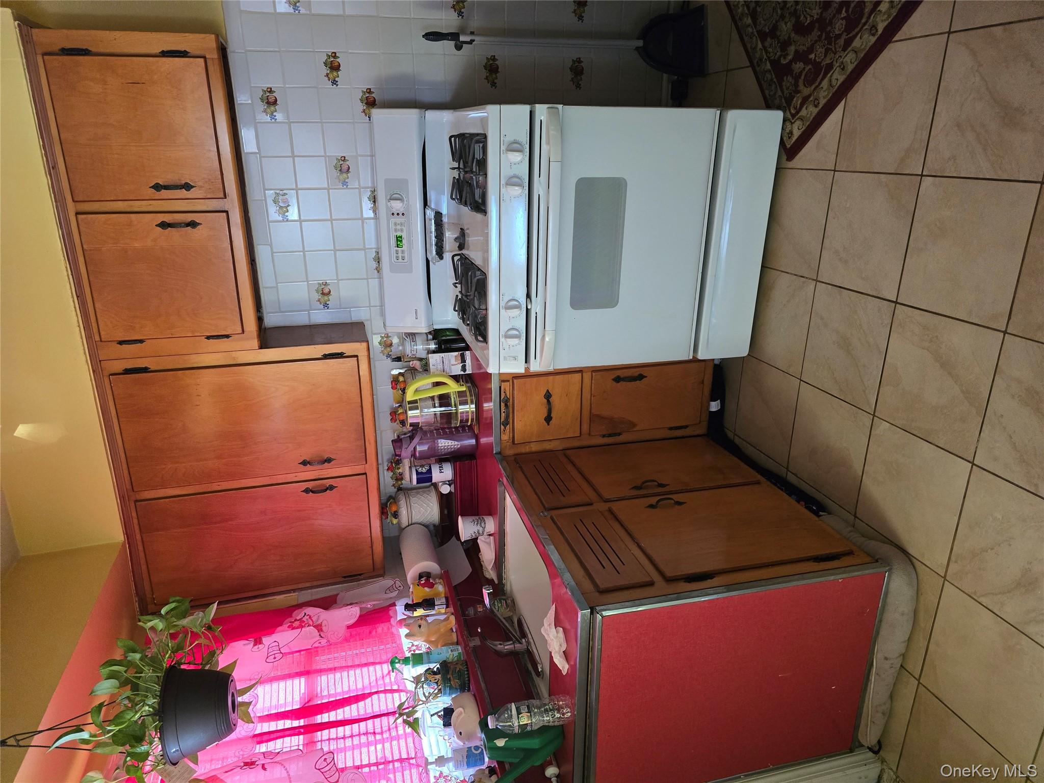 22722 112th Avenue, Queens Village, NY 11429