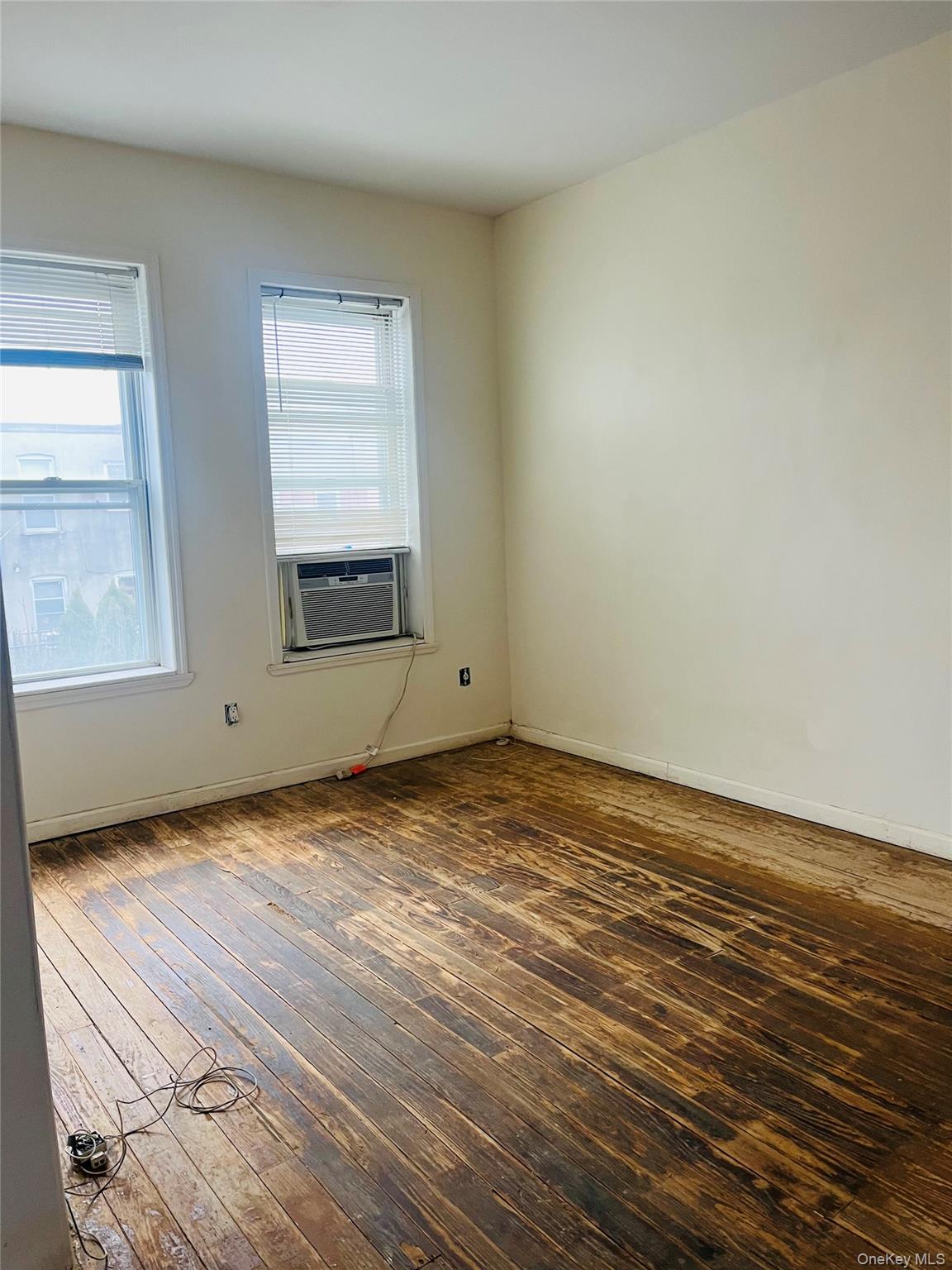 62-18 60 Drive, Maspeth, NY 11378