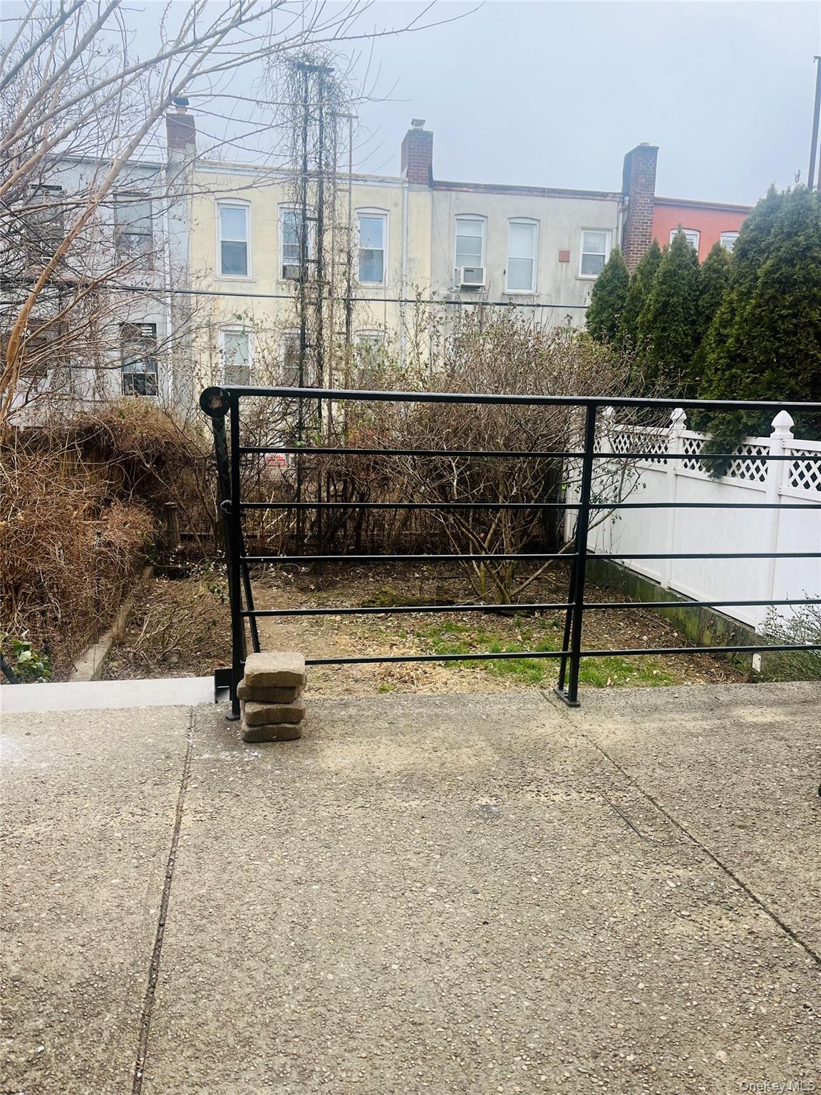 62-18 60 Drive, Maspeth, NY 11378