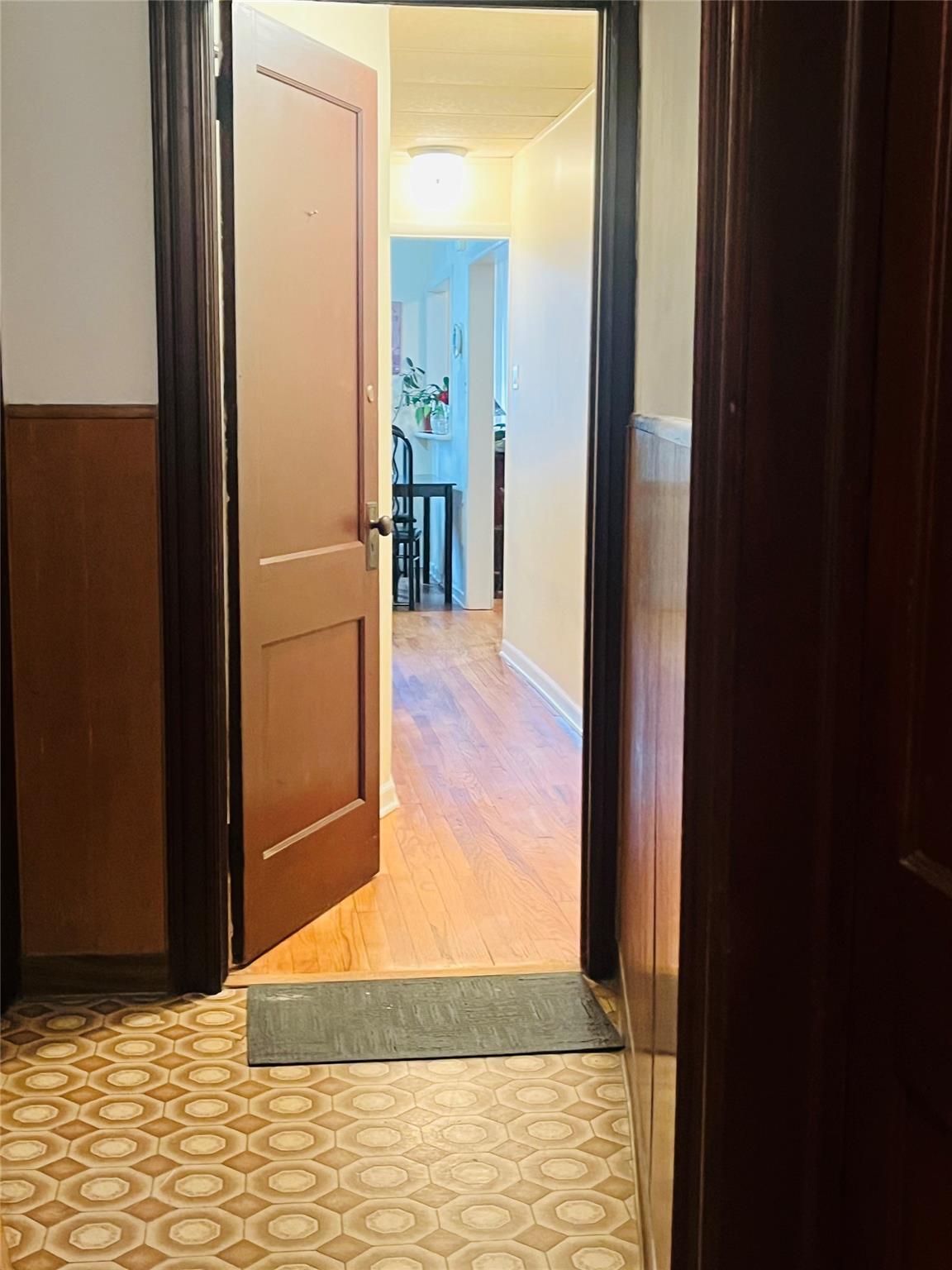 62-18 60 Drive, Maspeth, NY 11378