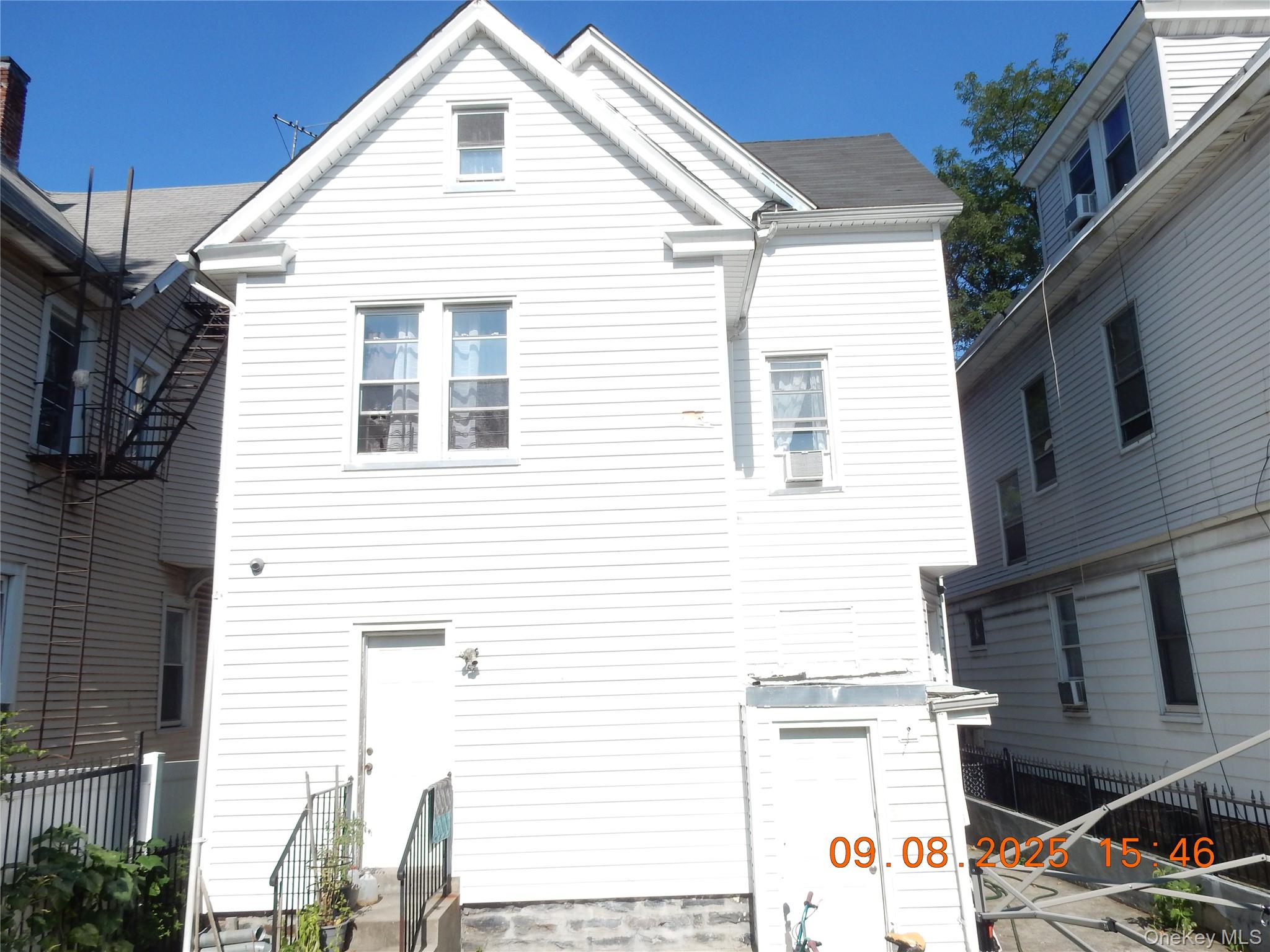 342 S 2nd Avenue, Mount Vernon, NY 10550