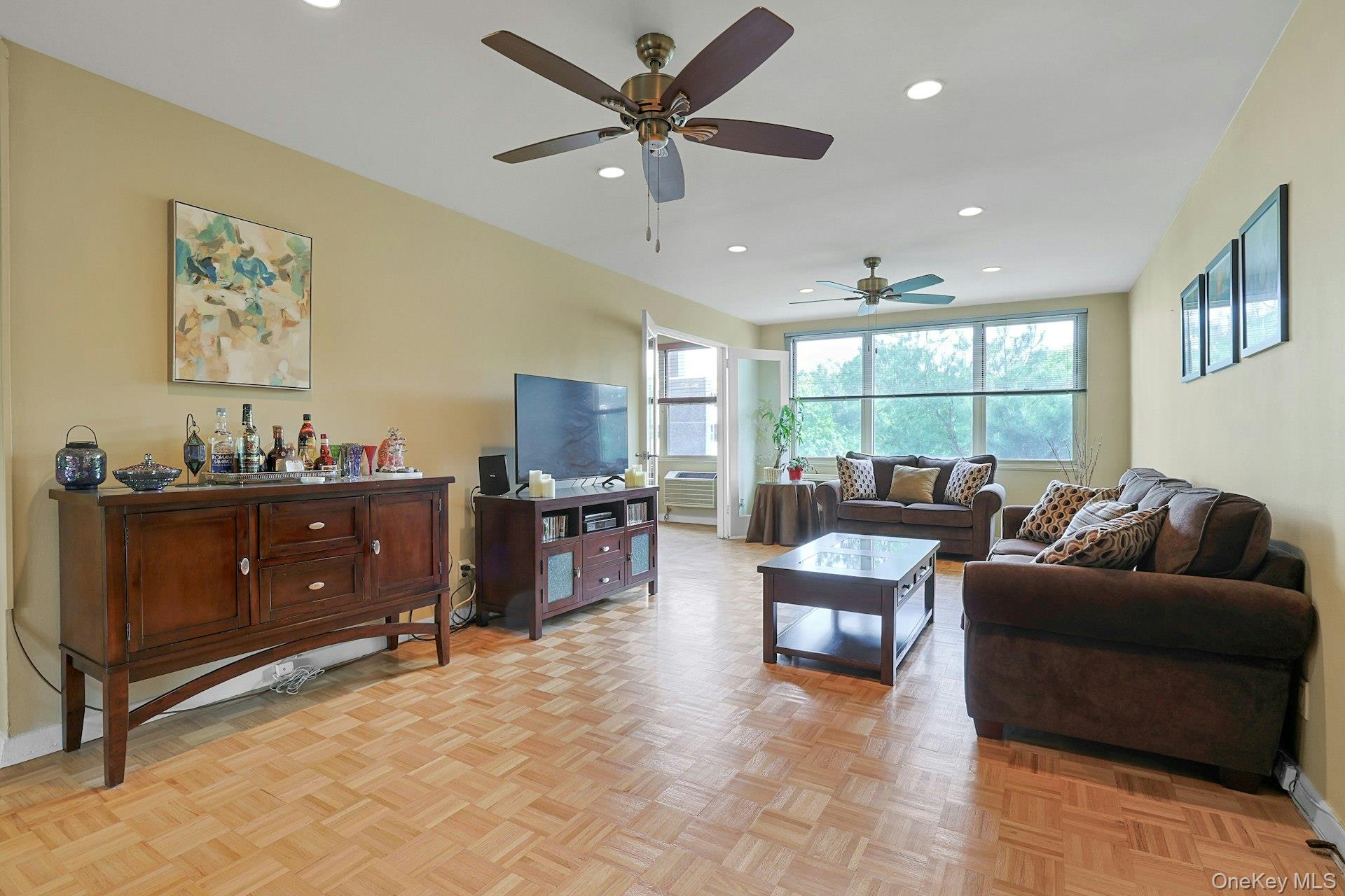 12 Old Mamaroneck Road # 7k, White Plains, NY 10605