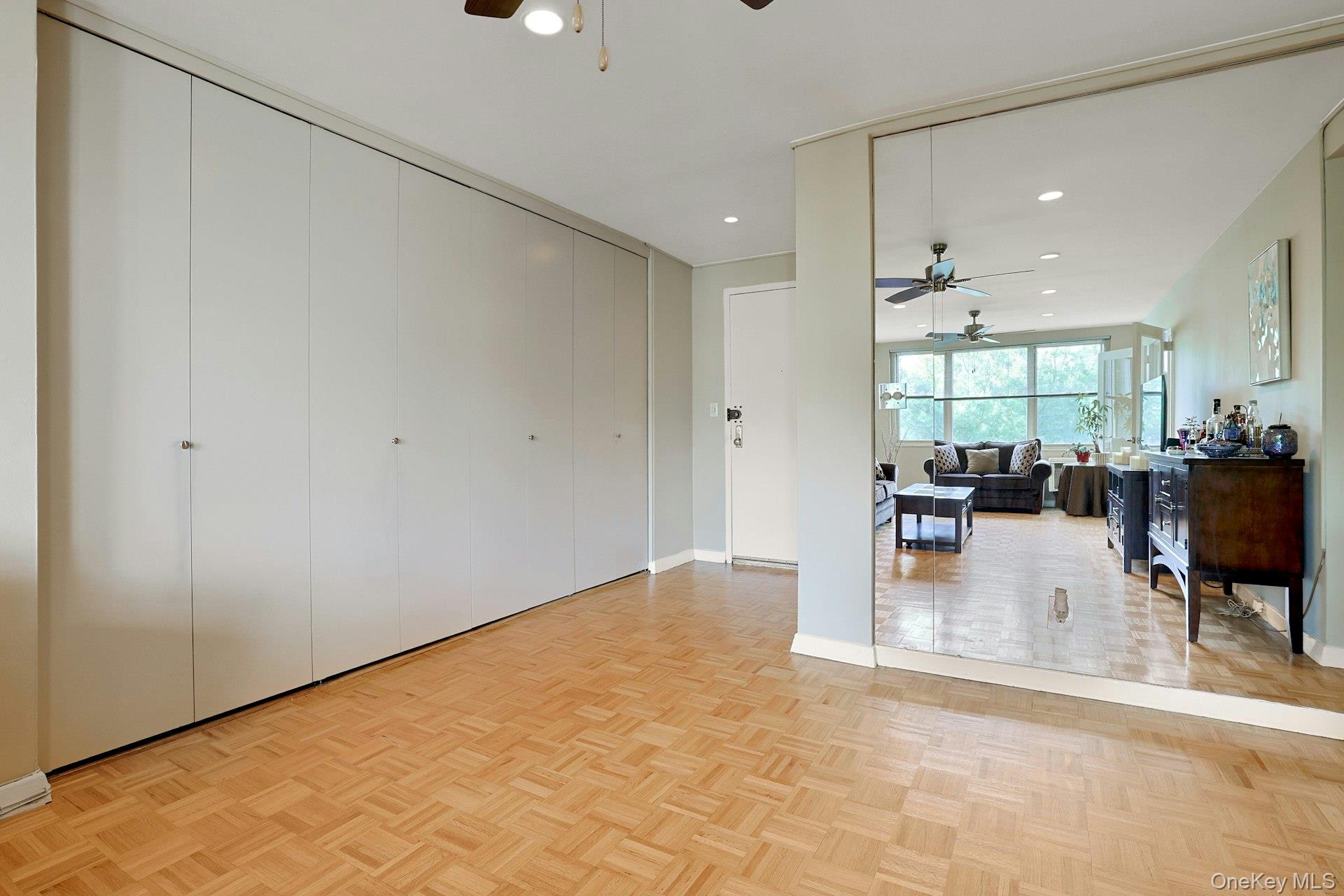 12 Old Mamaroneck Road # 7k, White Plains, NY 10605