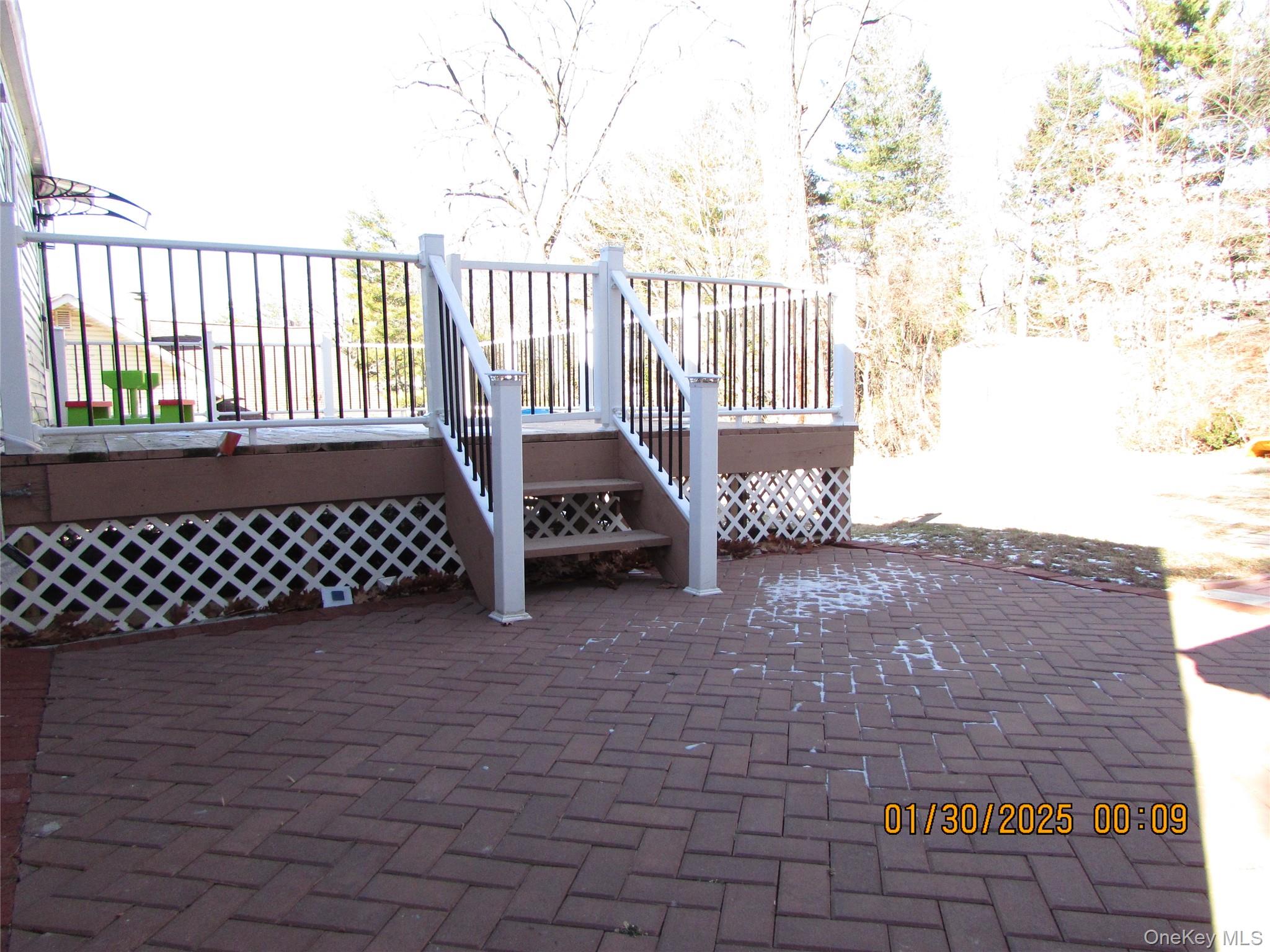 156 Candlewood Drive, Yonkers, NY 10710