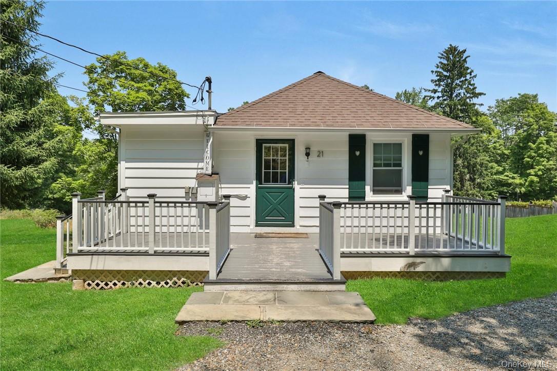 23 Maple Road, Cornwall On Hudson, NY 12520