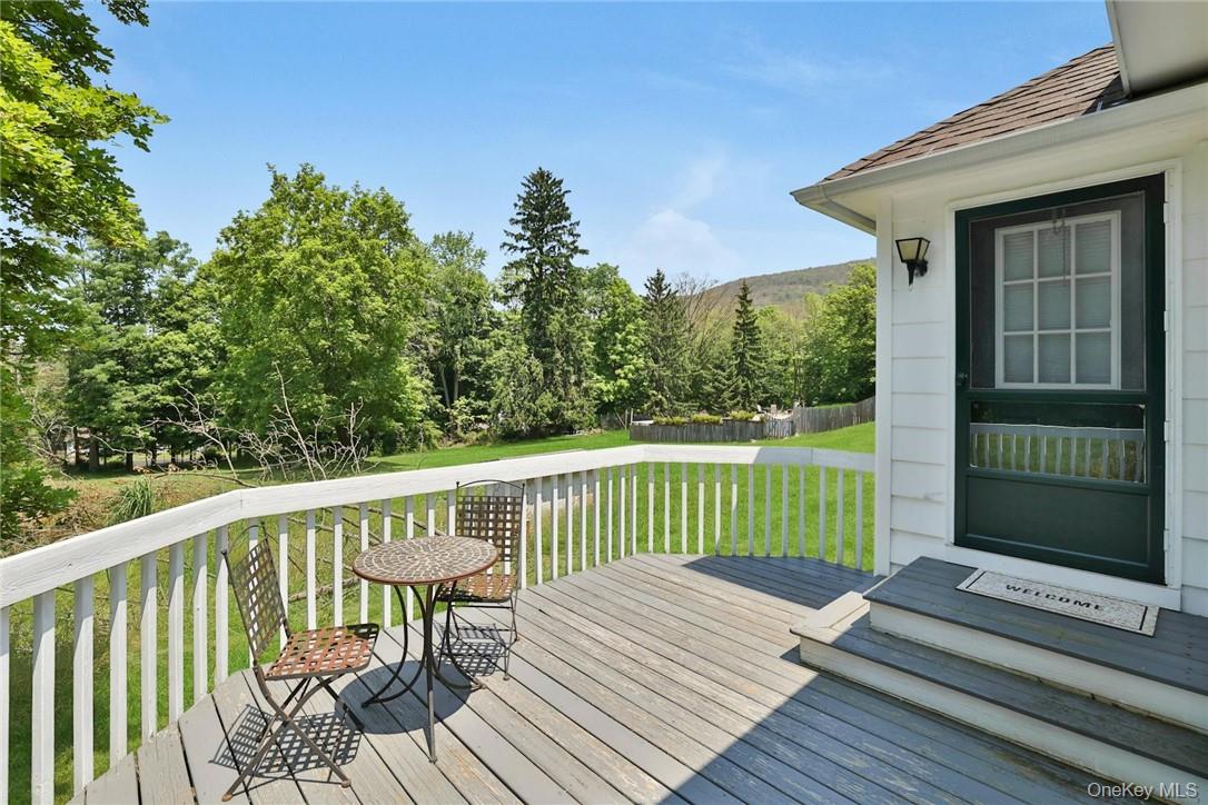 23 Maple Road, Cornwall On Hudson, NY 12520