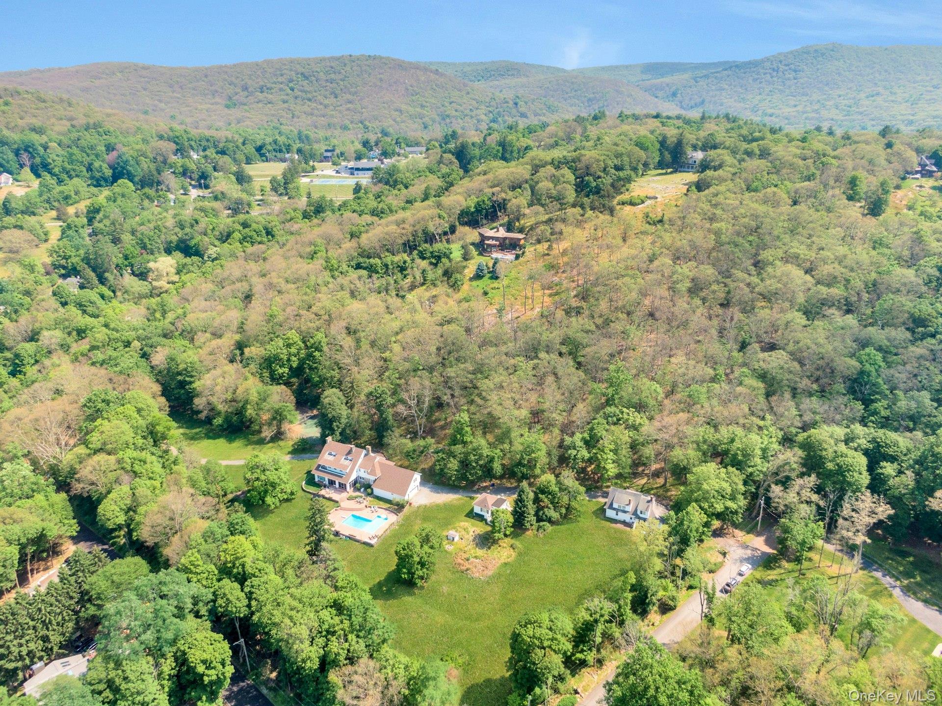 23 Maple Road, Cornwall On Hudson, NY 12520