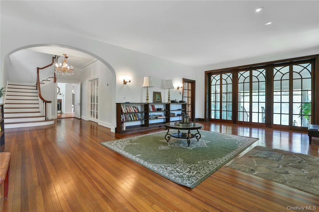 23 Maple Road, Cornwall On Hudson, NY 12520