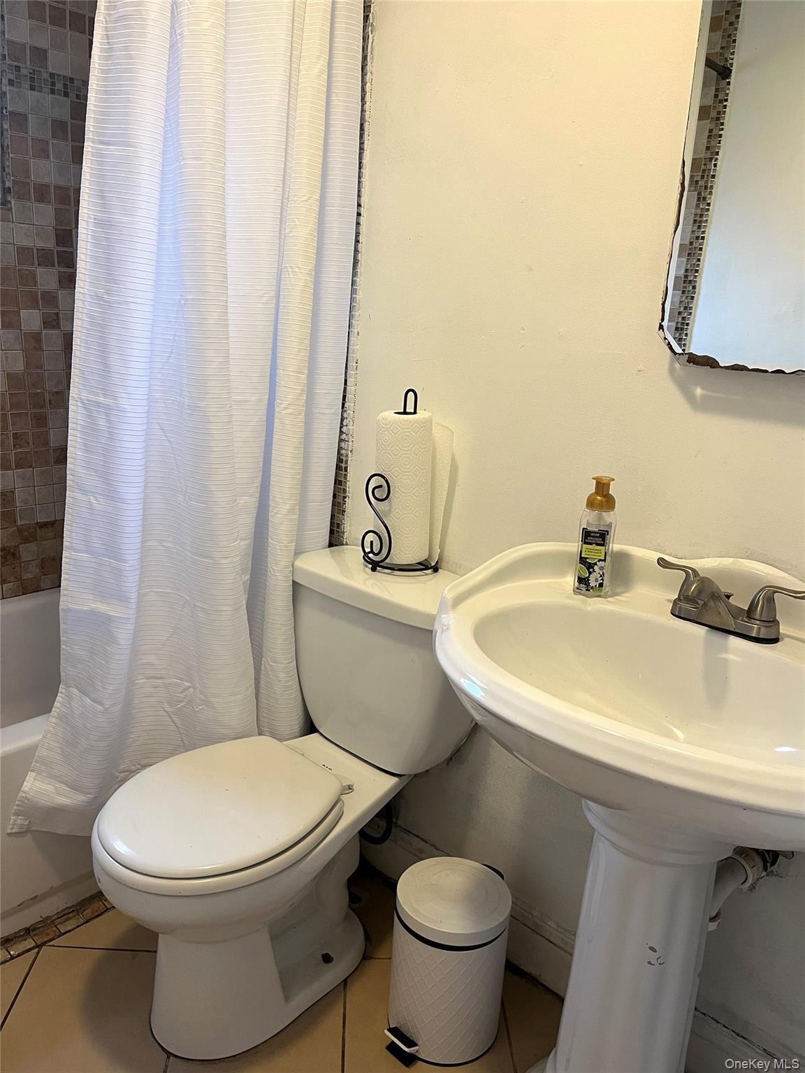 16 Sagewood Drive, Shirley, NY 11967