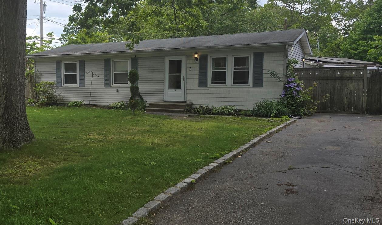 16 Sagewood Drive, Shirley, NY 11967