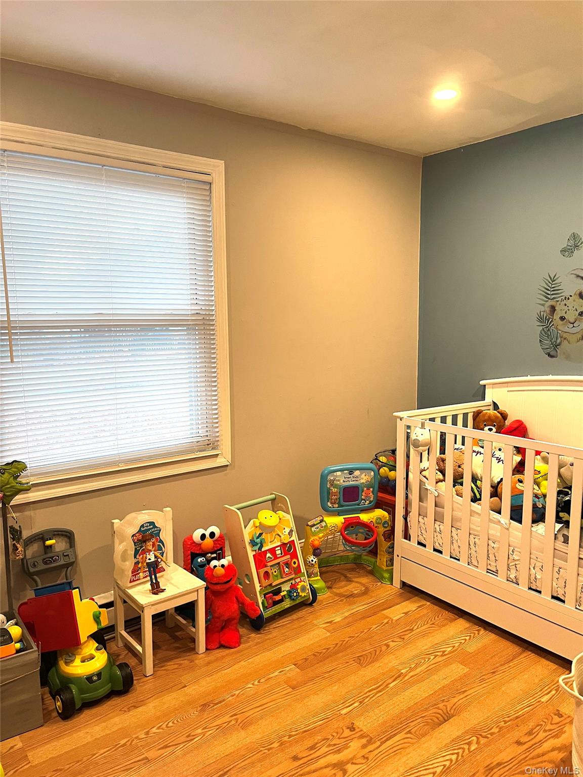 16 Sagewood Drive, Shirley, NY 11967