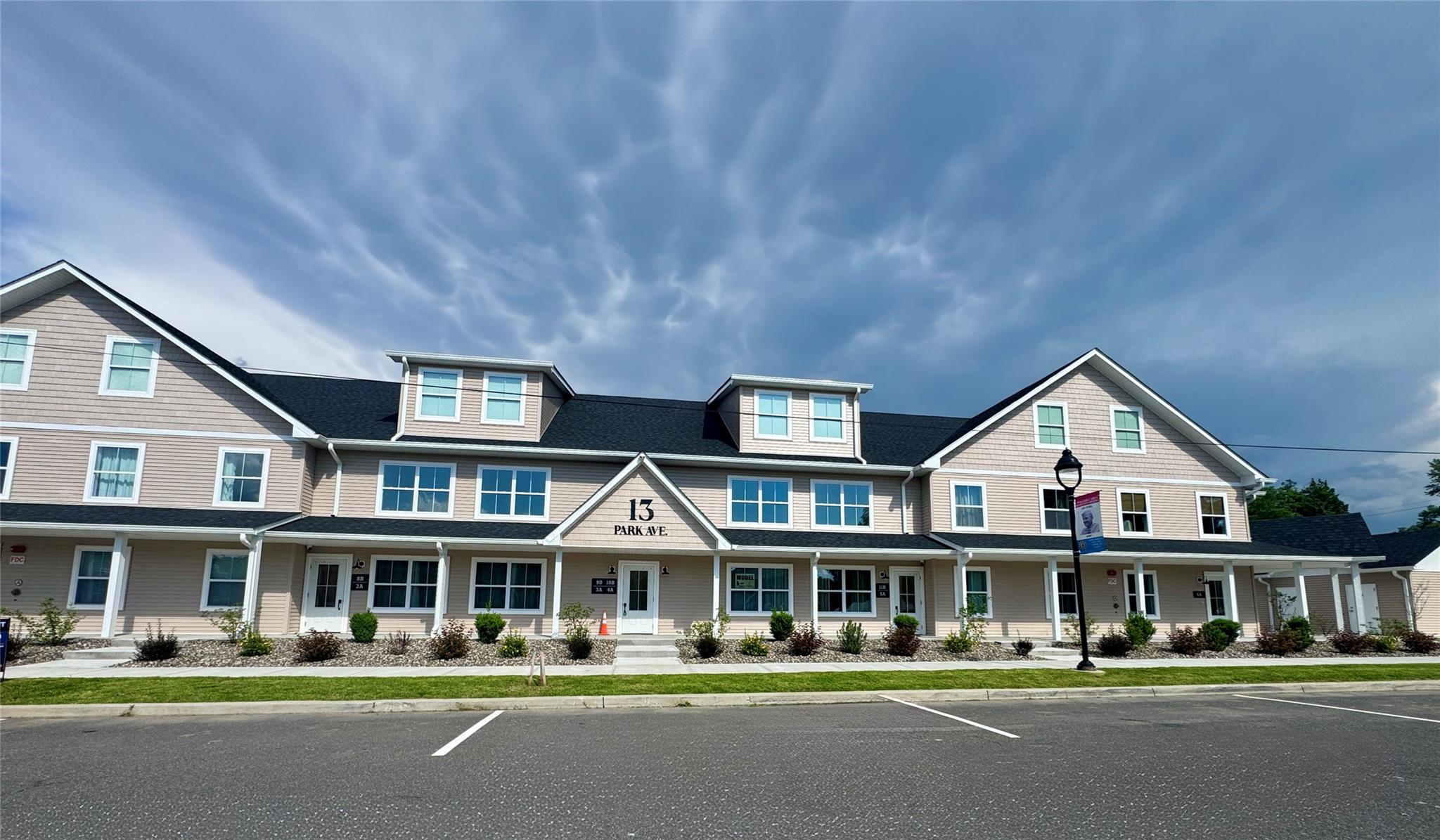 13 Park Avenue # 4A, Wallkill, NY 12589