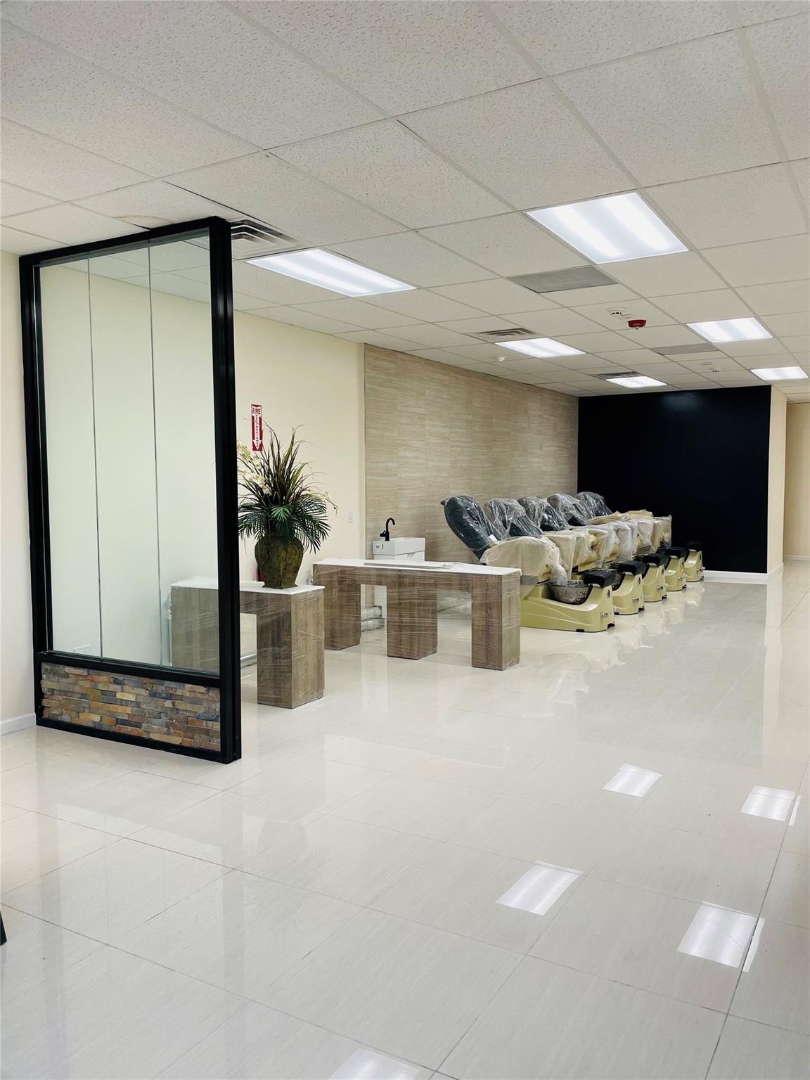 470-472 Westbury Avenue, Carle Place, NY 11514