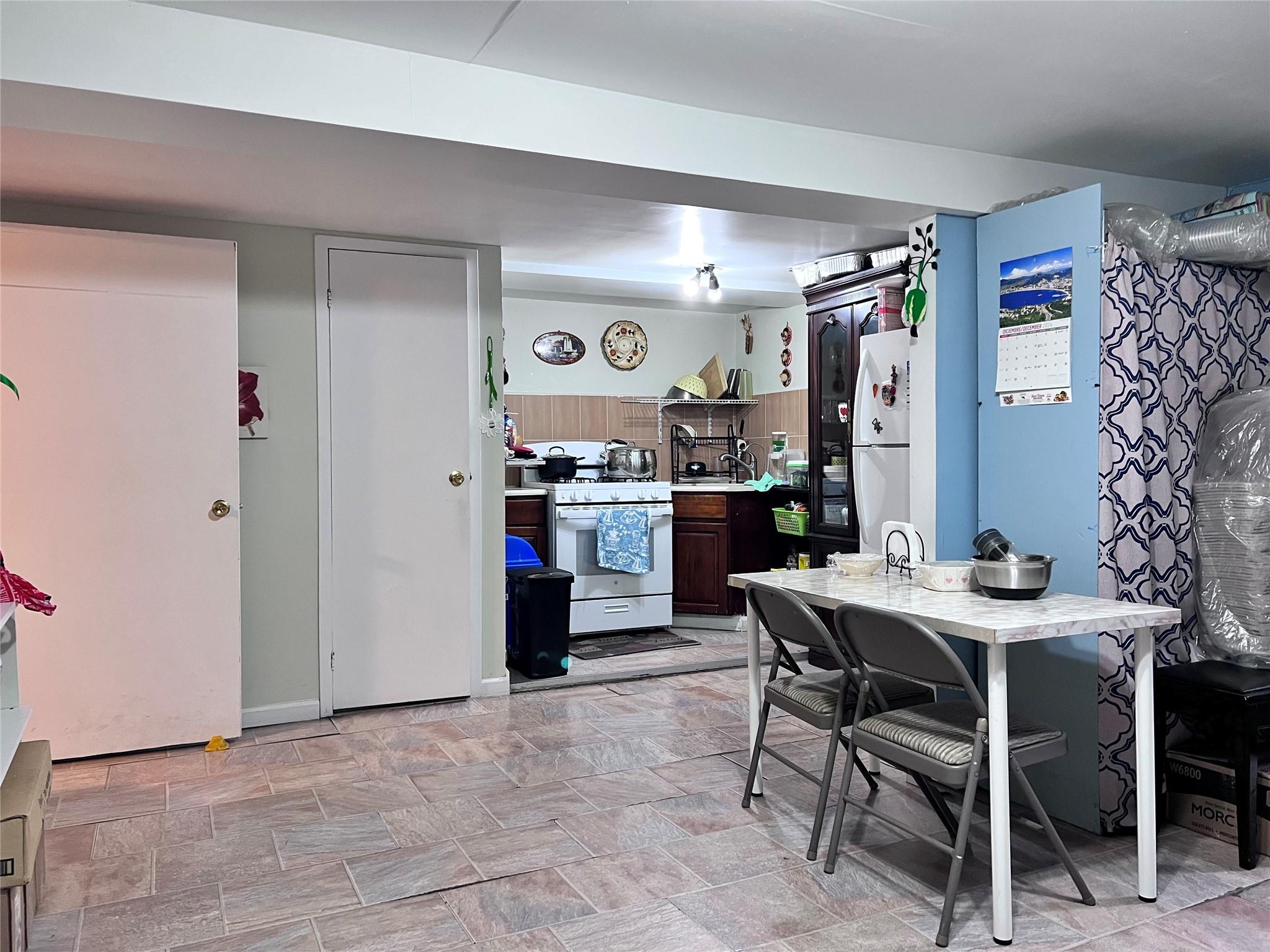 1597 Gates Ave, Brooklyn, NY 11237