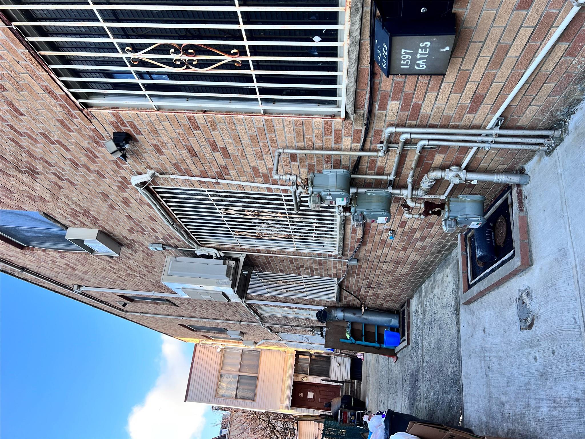 1597 Gates Ave, Brooklyn, NY 11237