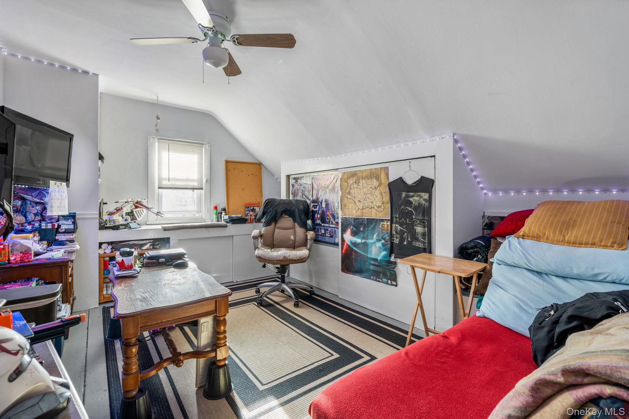 69 Lippincott Road, Wallkill, NY 12589