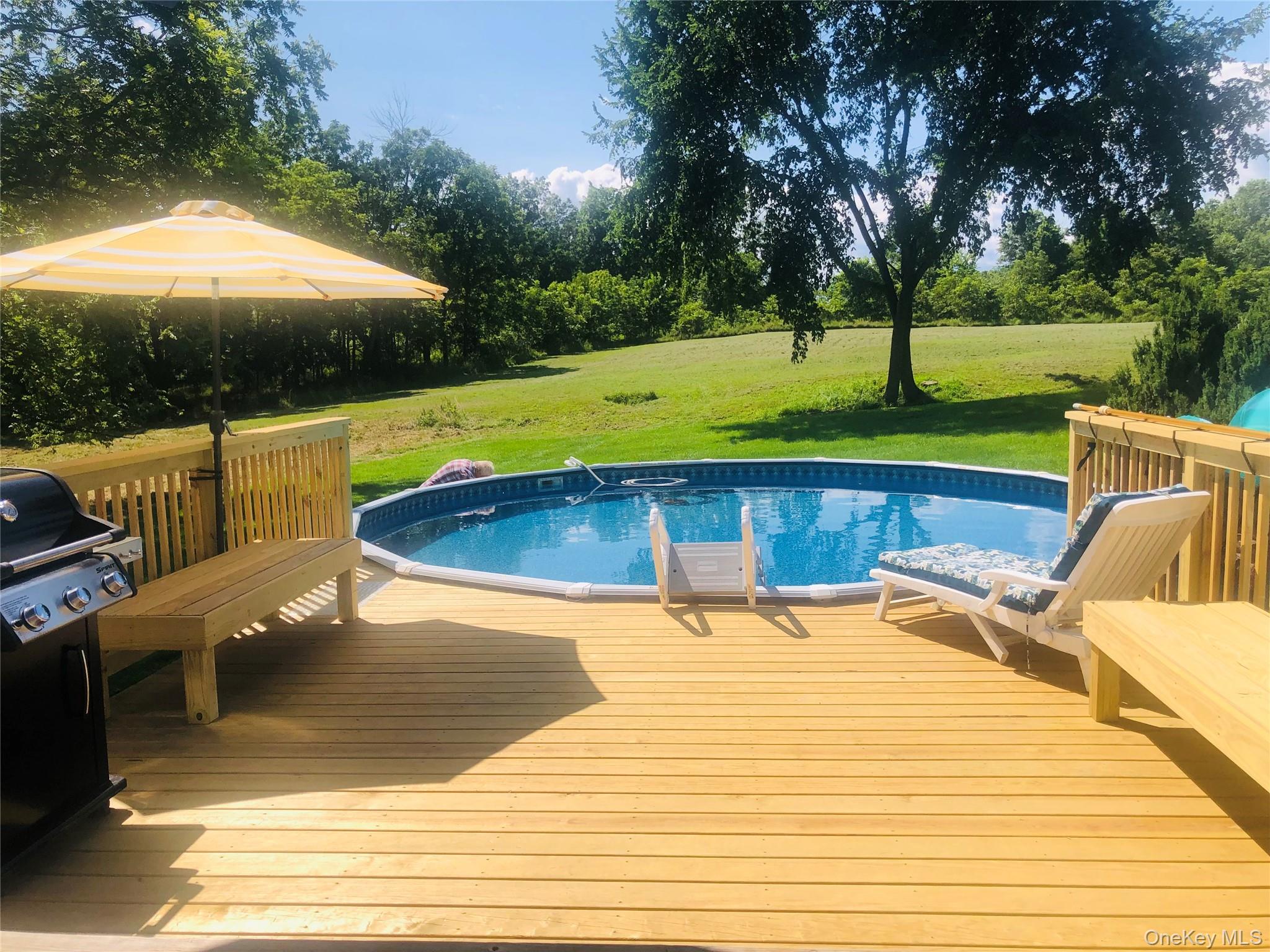 69 Lippincott Road, Wallkill, NY 12589