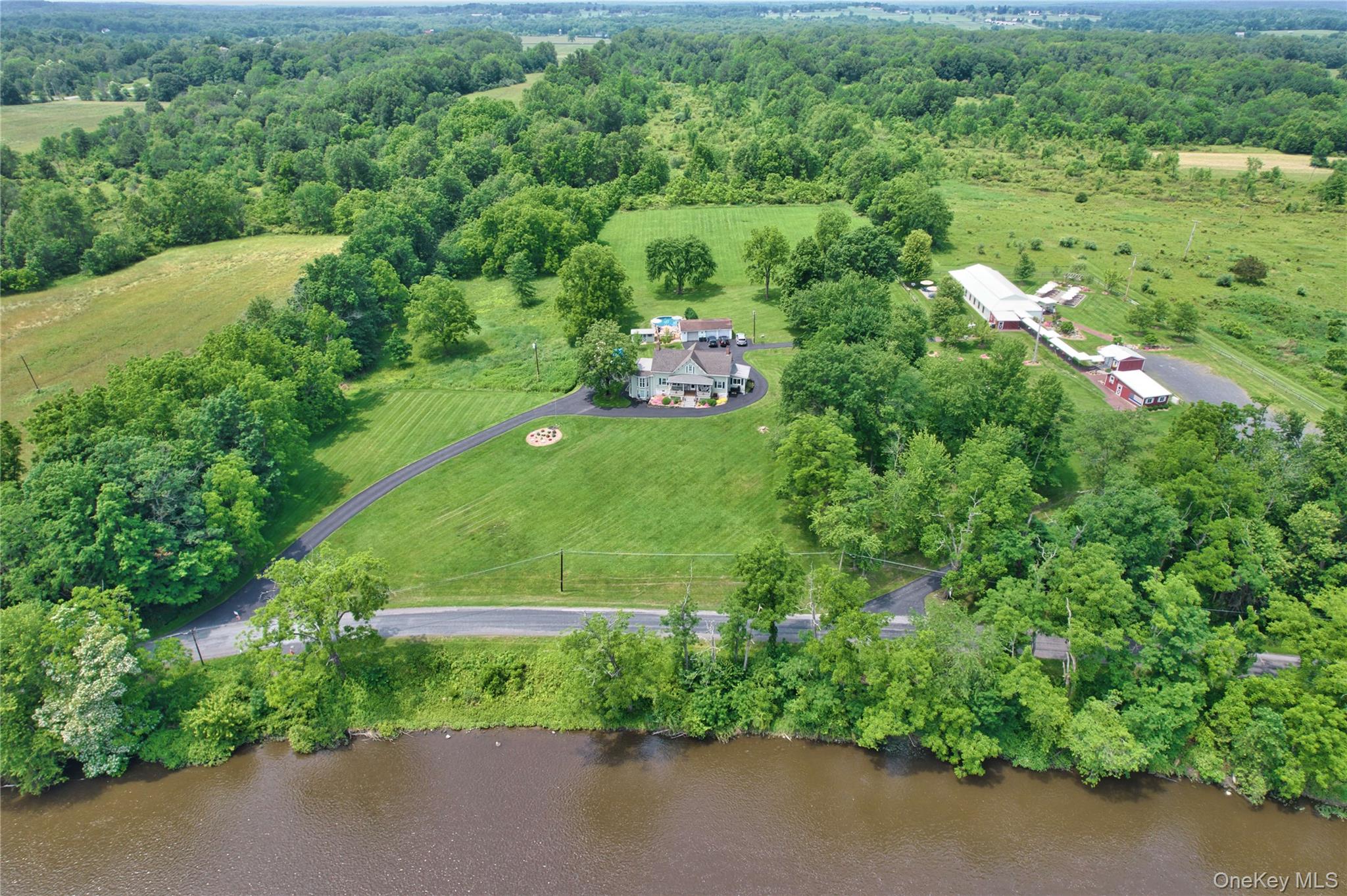 71 Lippincott Road, Wallkill, NY 12589