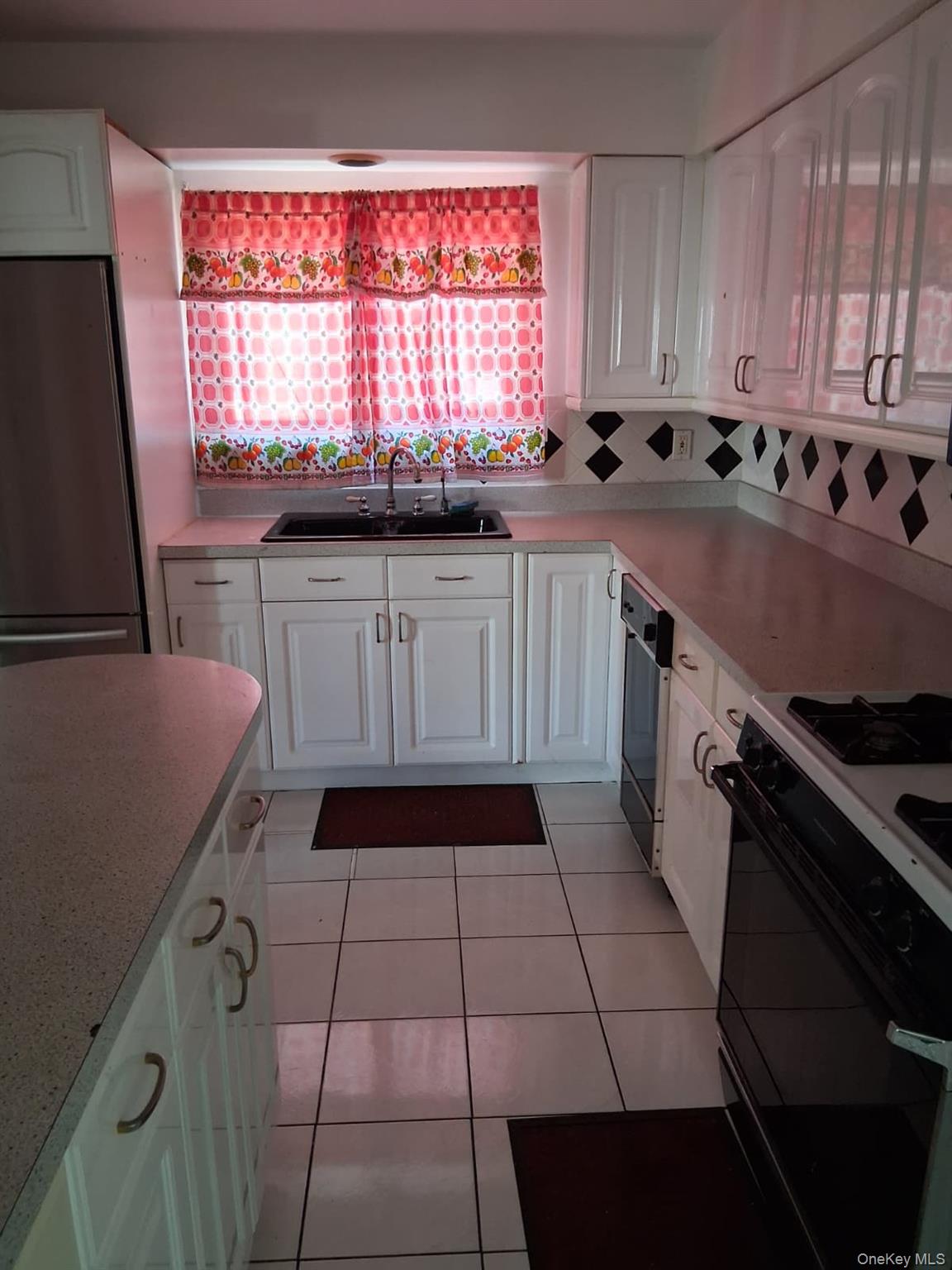 2215 Edgemere Avenue, Far Rockaway, NY 11691