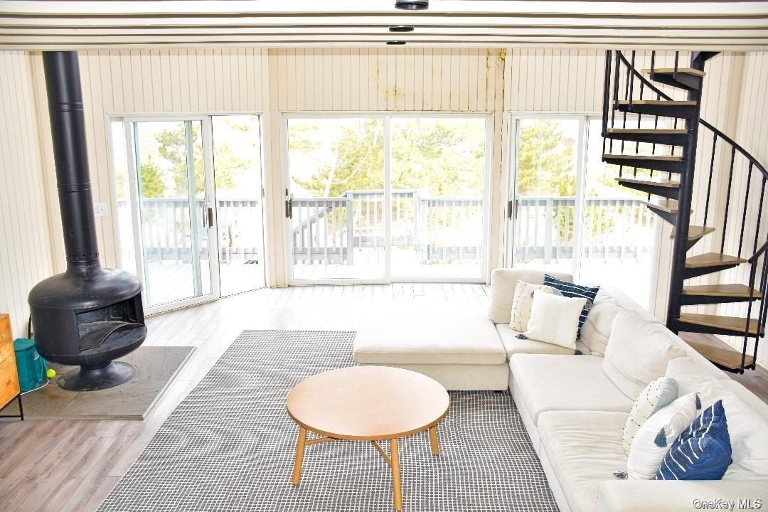 23 Dune Road, East Quogue, NY 11942