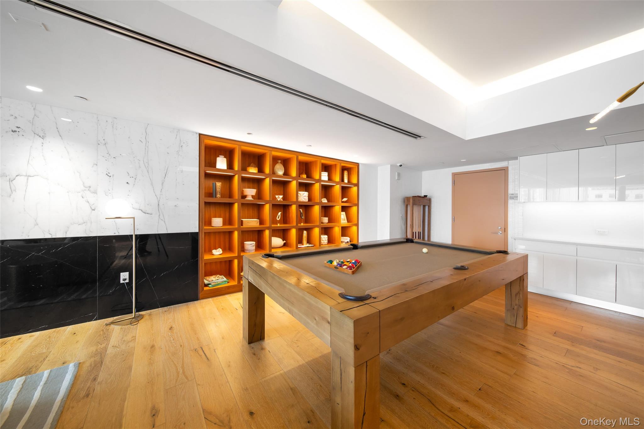 138-35 39th Avenue # 17H, Flushing, NY 11354