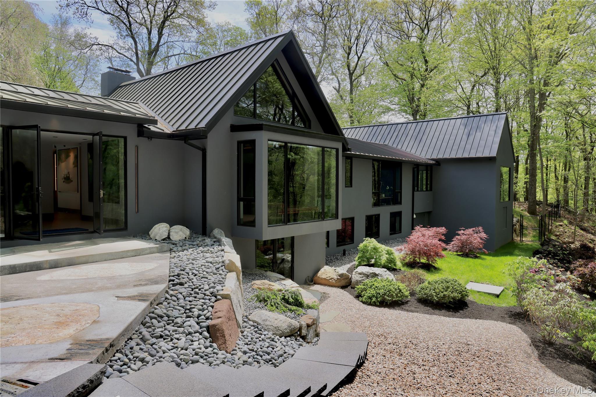 49 Indian Hill Road, Pound Ridge, NY 10576