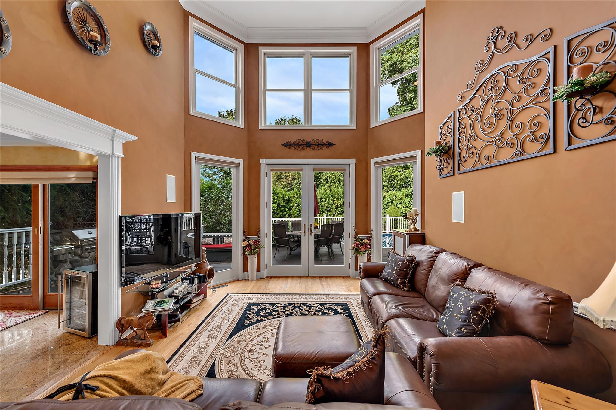 2 Dorchester Drive, Yonkers, NY 10710