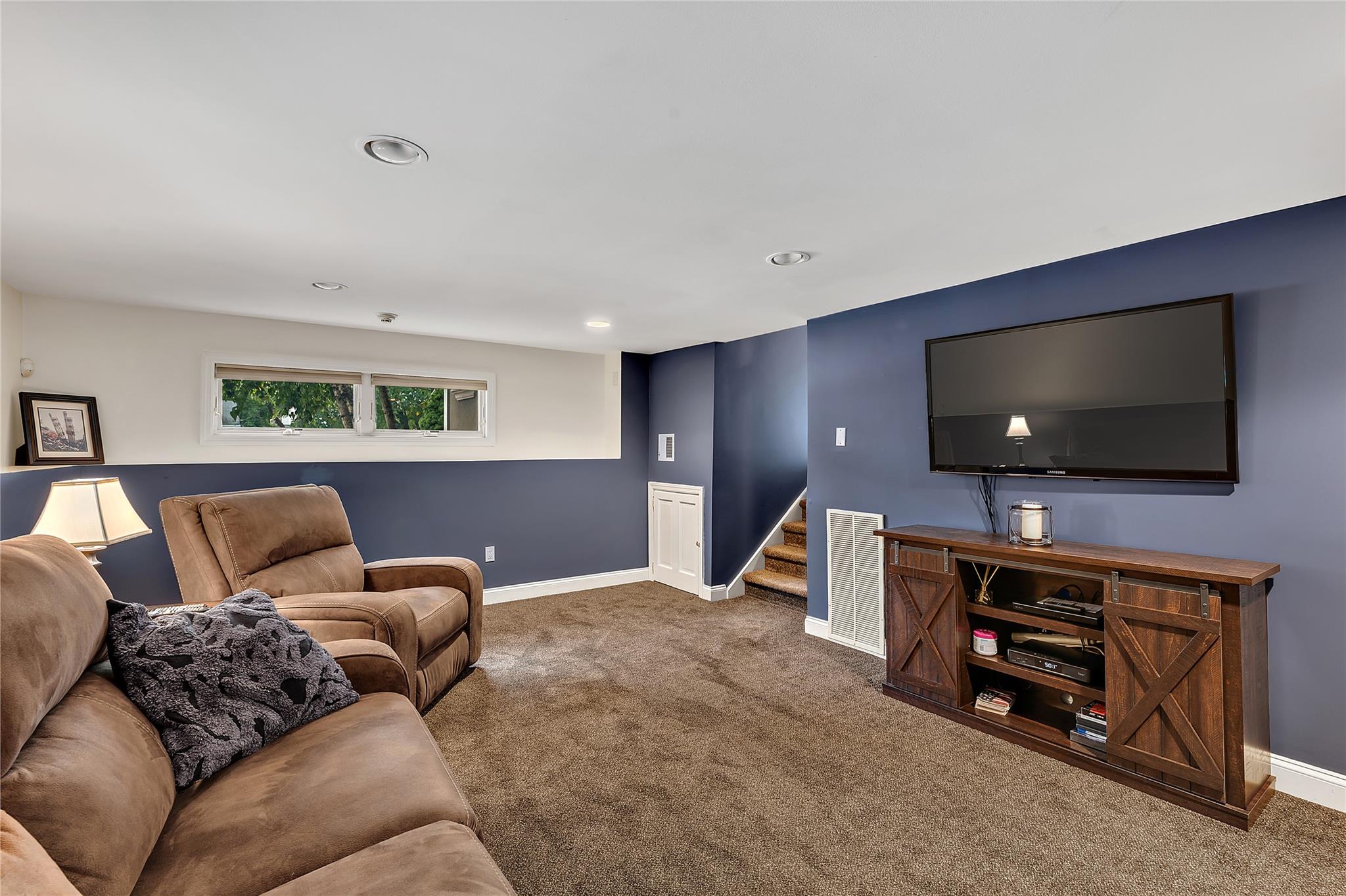 2 Dorchester Drive, Yonkers, NY 10710